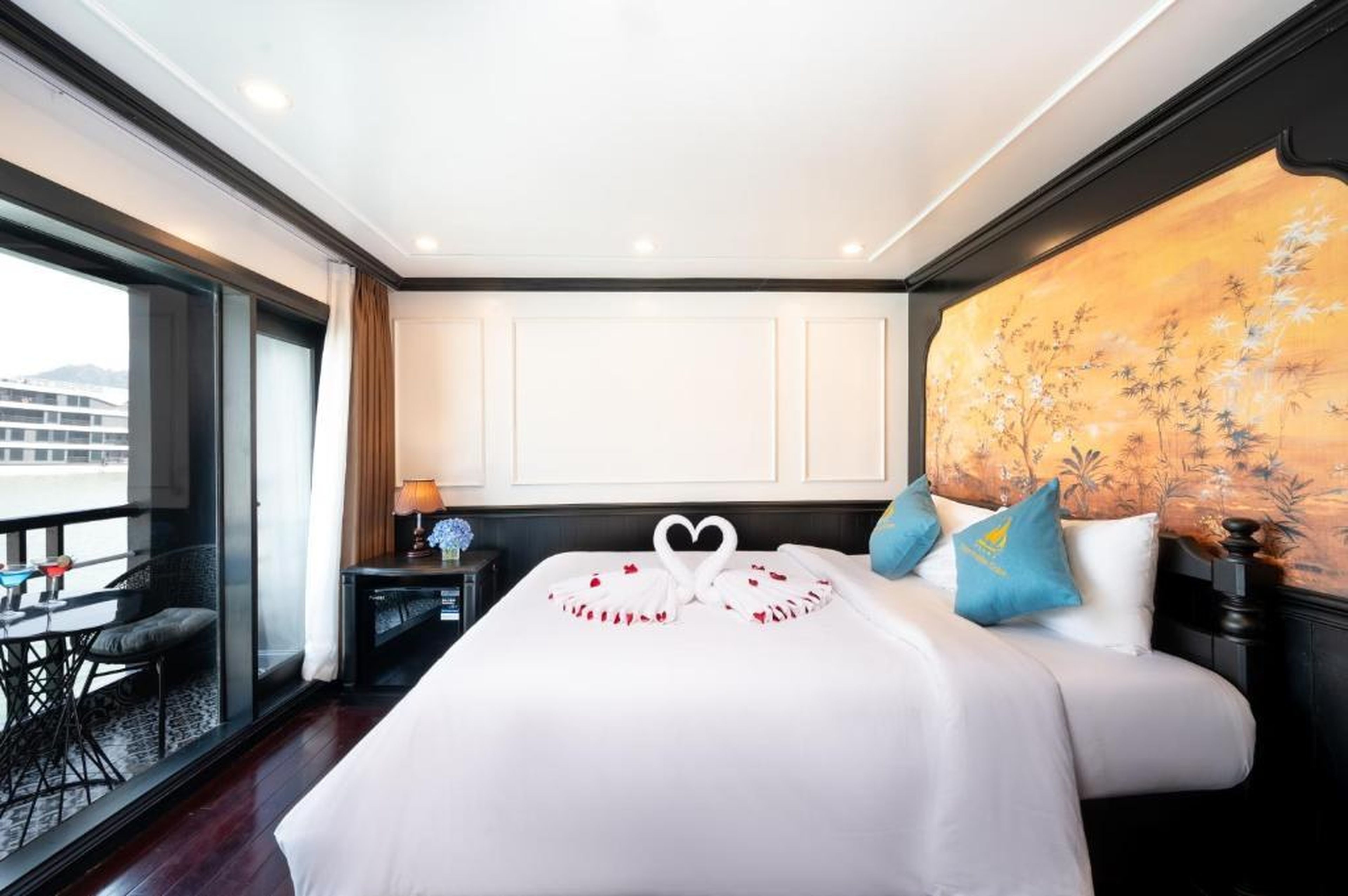 Dragon Premium Cruise Halong - Hình 19