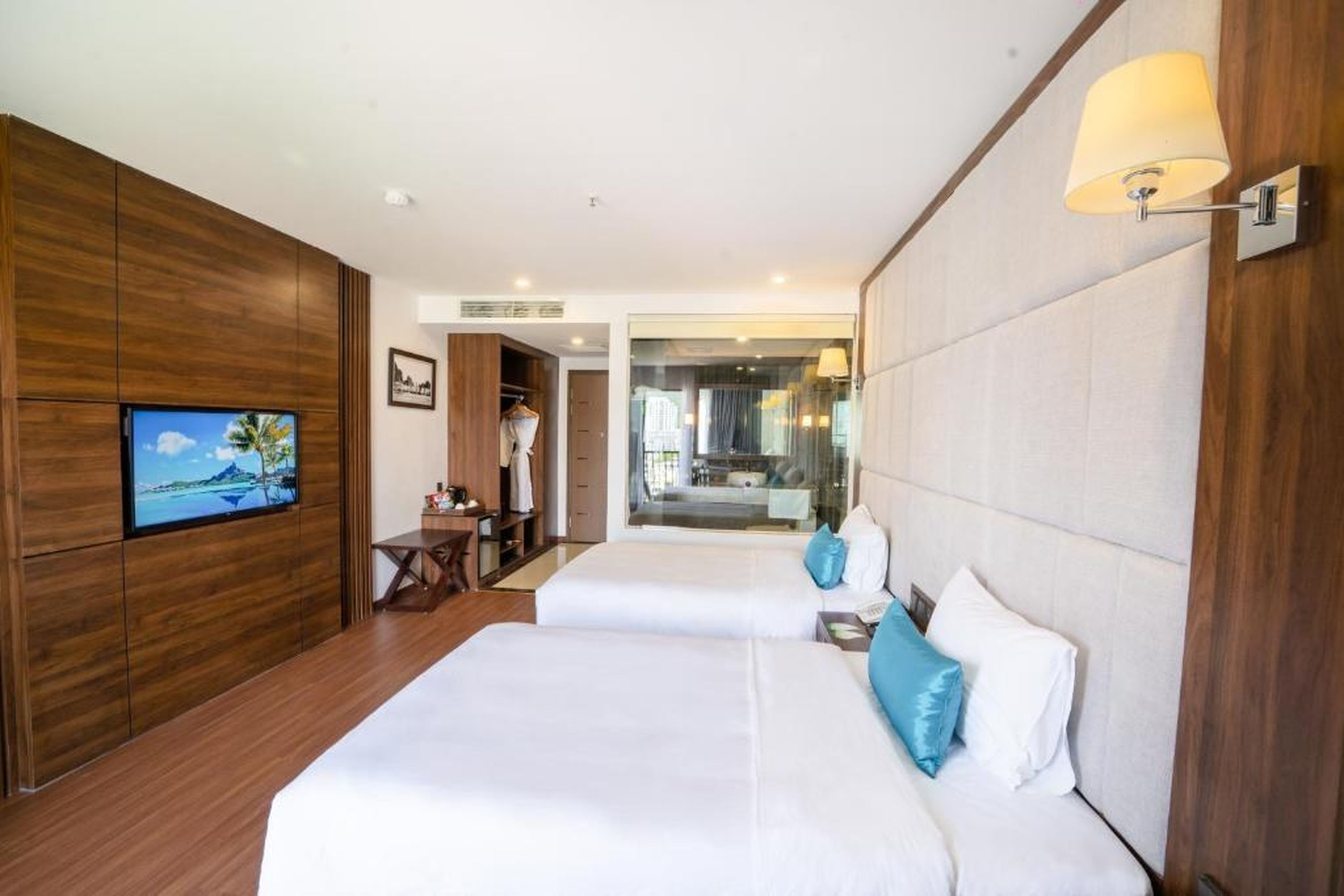 Paddington Hotel Halong Bayview - Hình 20