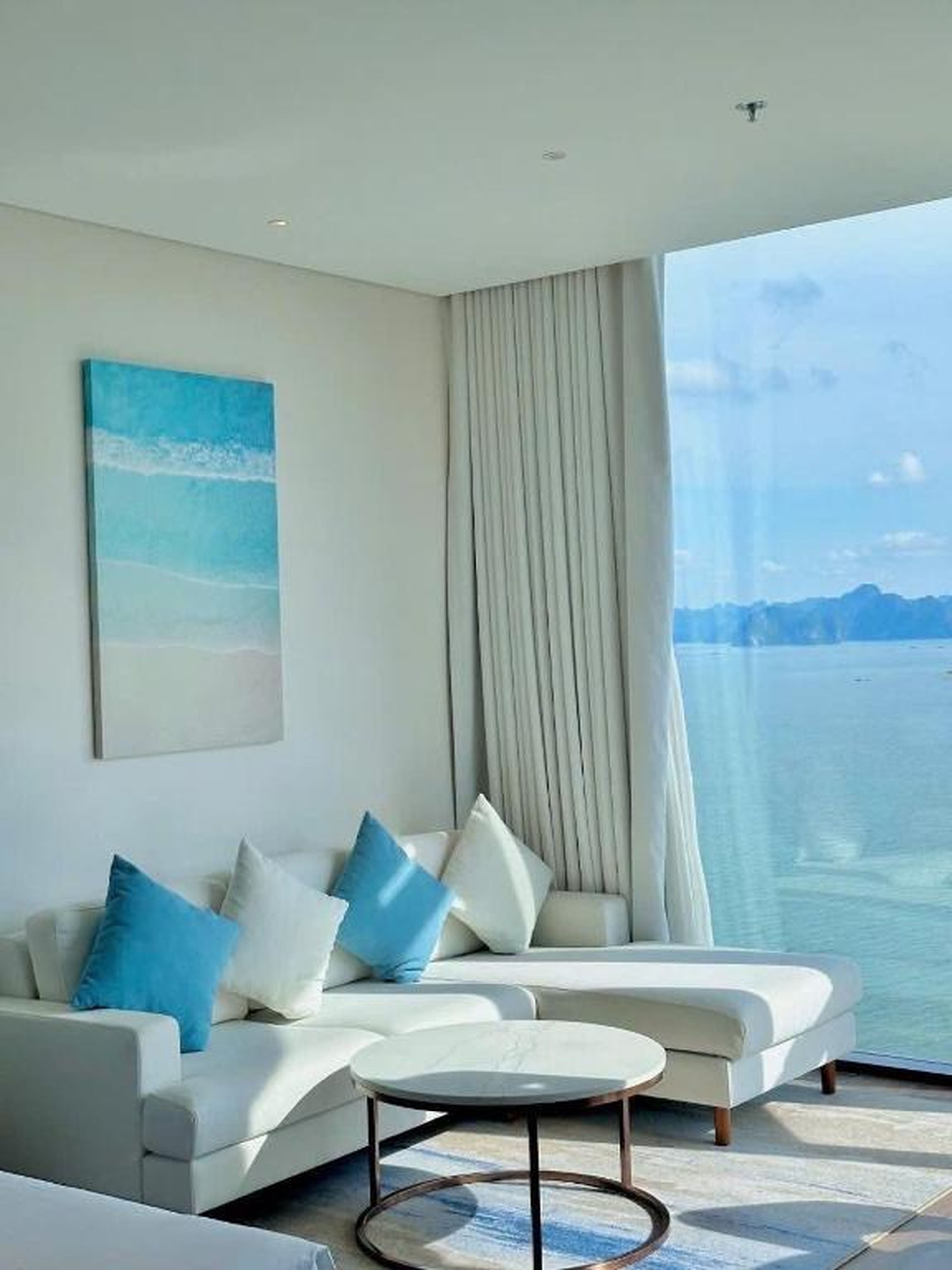 MiNa stay ALaCarte Hạ Long Apartment - Hình 2