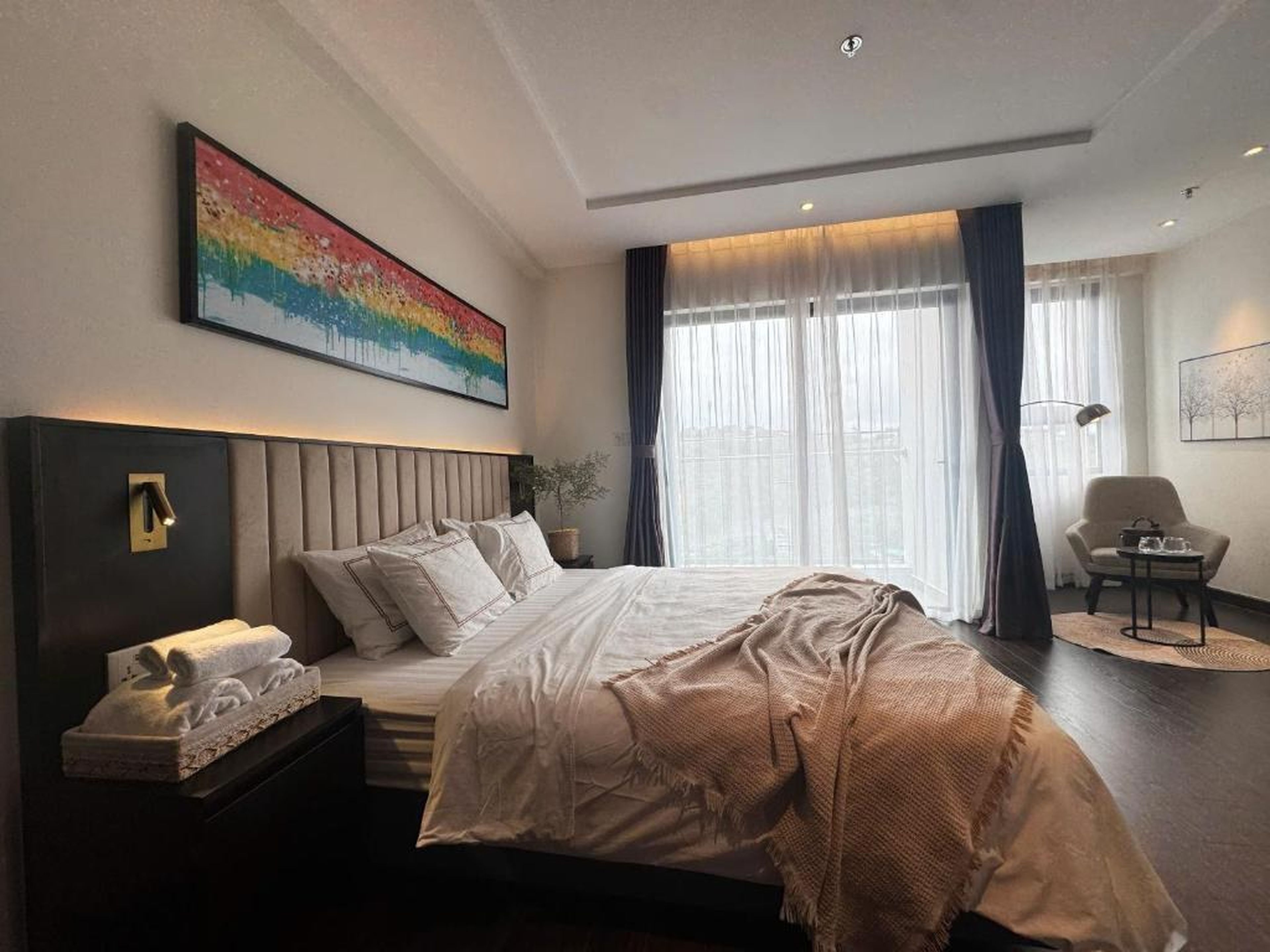 Sapphire Hạ Long Lumi Apartment - Hình 3