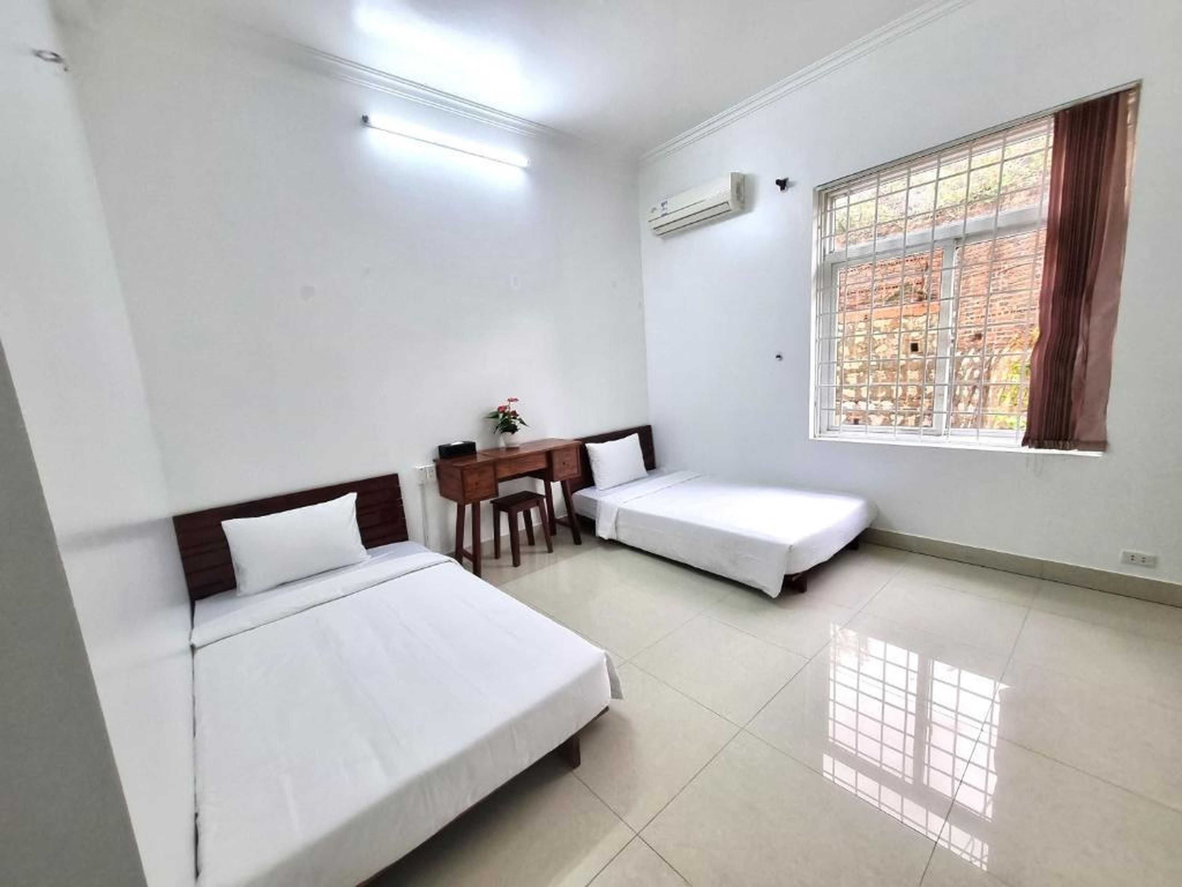 Top Hill Halong Homestay - Hình 49