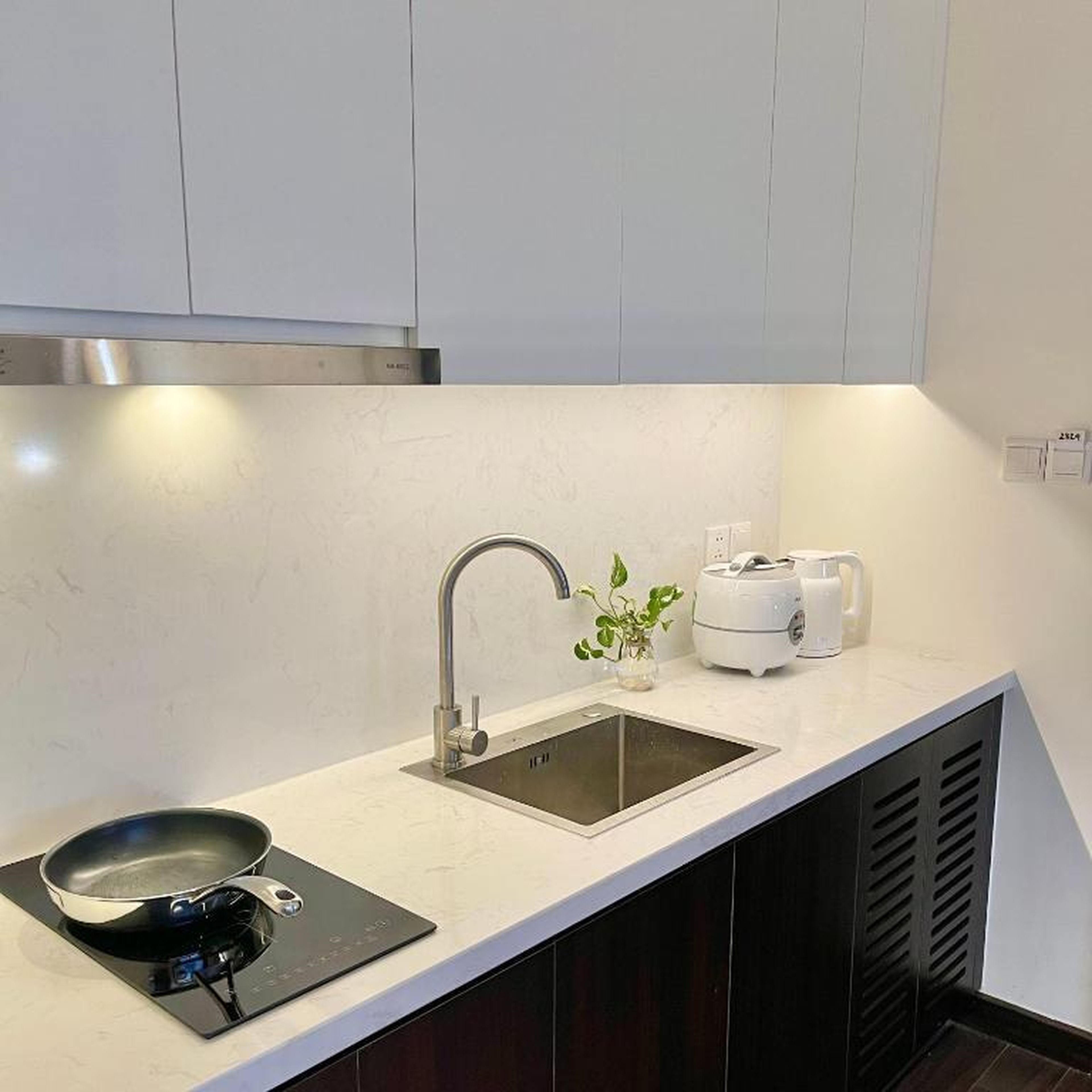 Xinh Homestay Hạ Long - Hình 35
