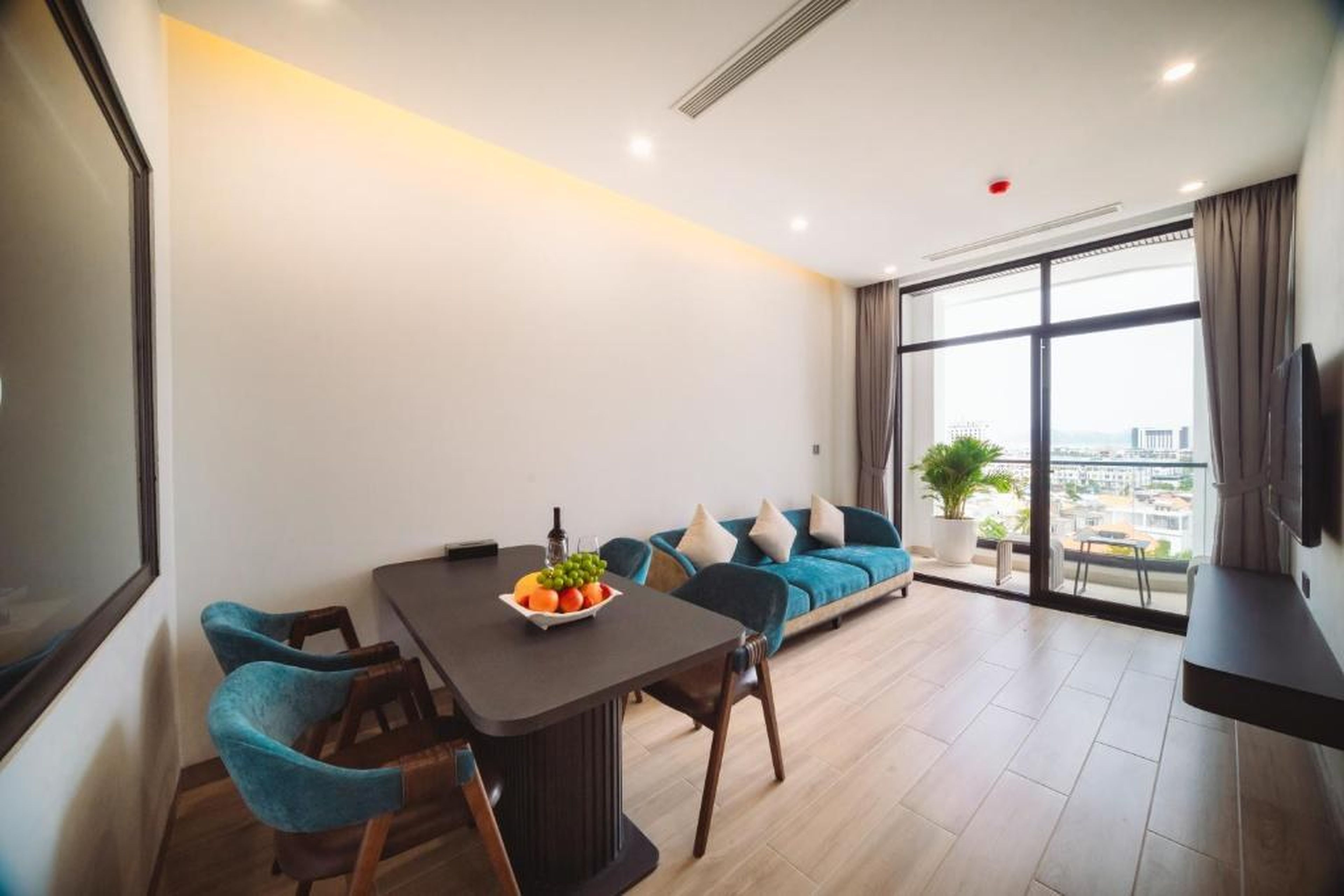 MAREMONTI Luxury 5 Star Hotel - Hình 2
