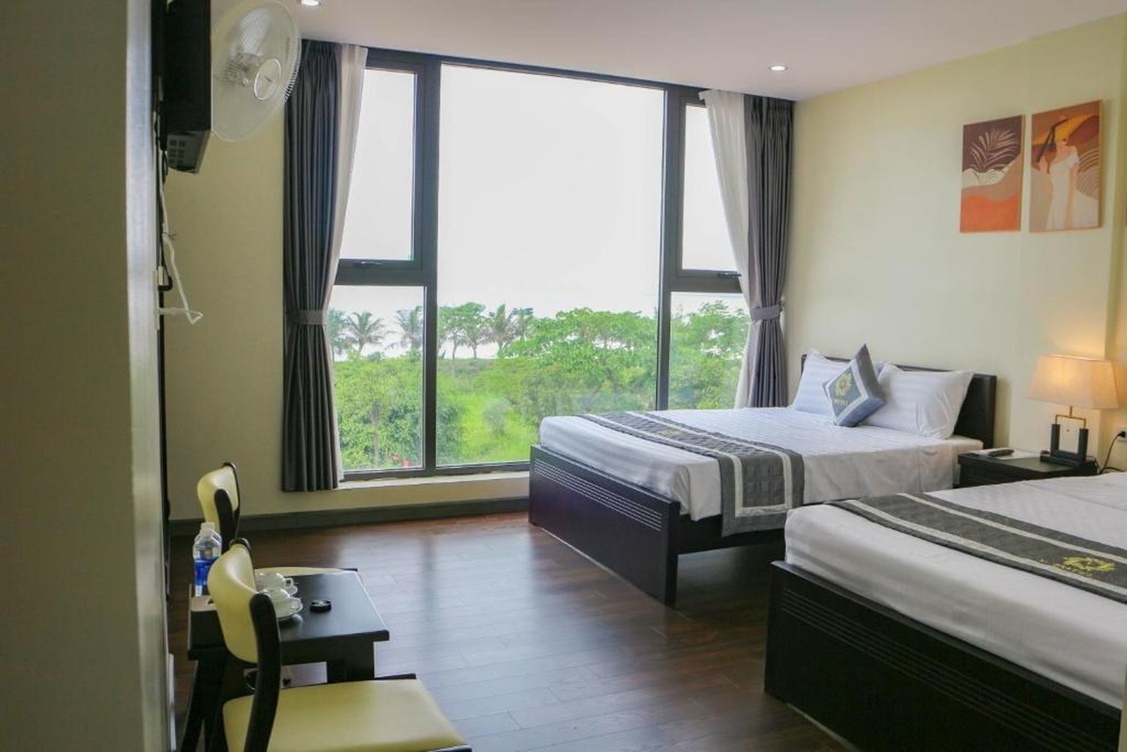 Y - Hotel - Hình 26