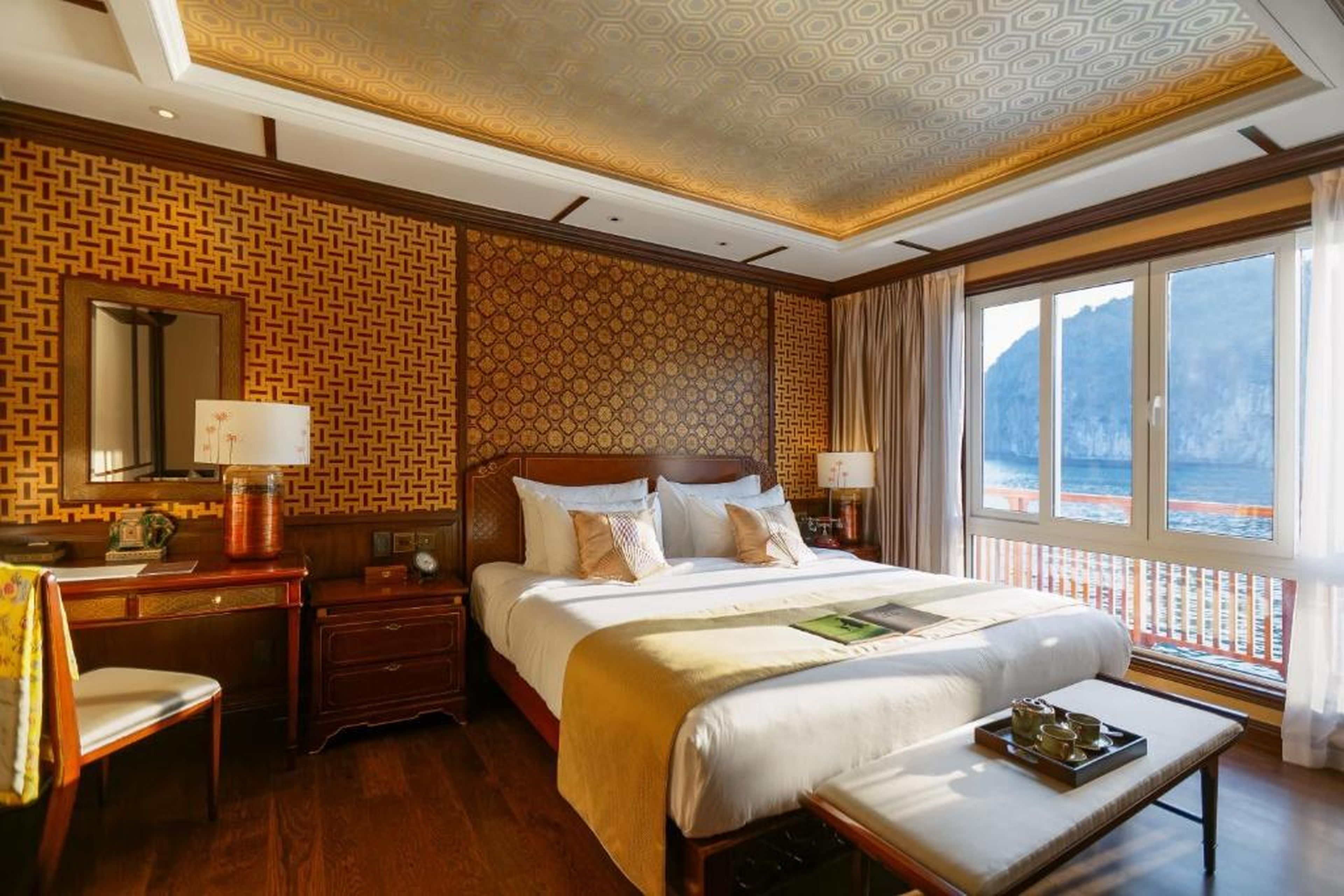 Heritage Line Ylang Cruise - Halong Bay & Lan Ha Bay - Hình 14