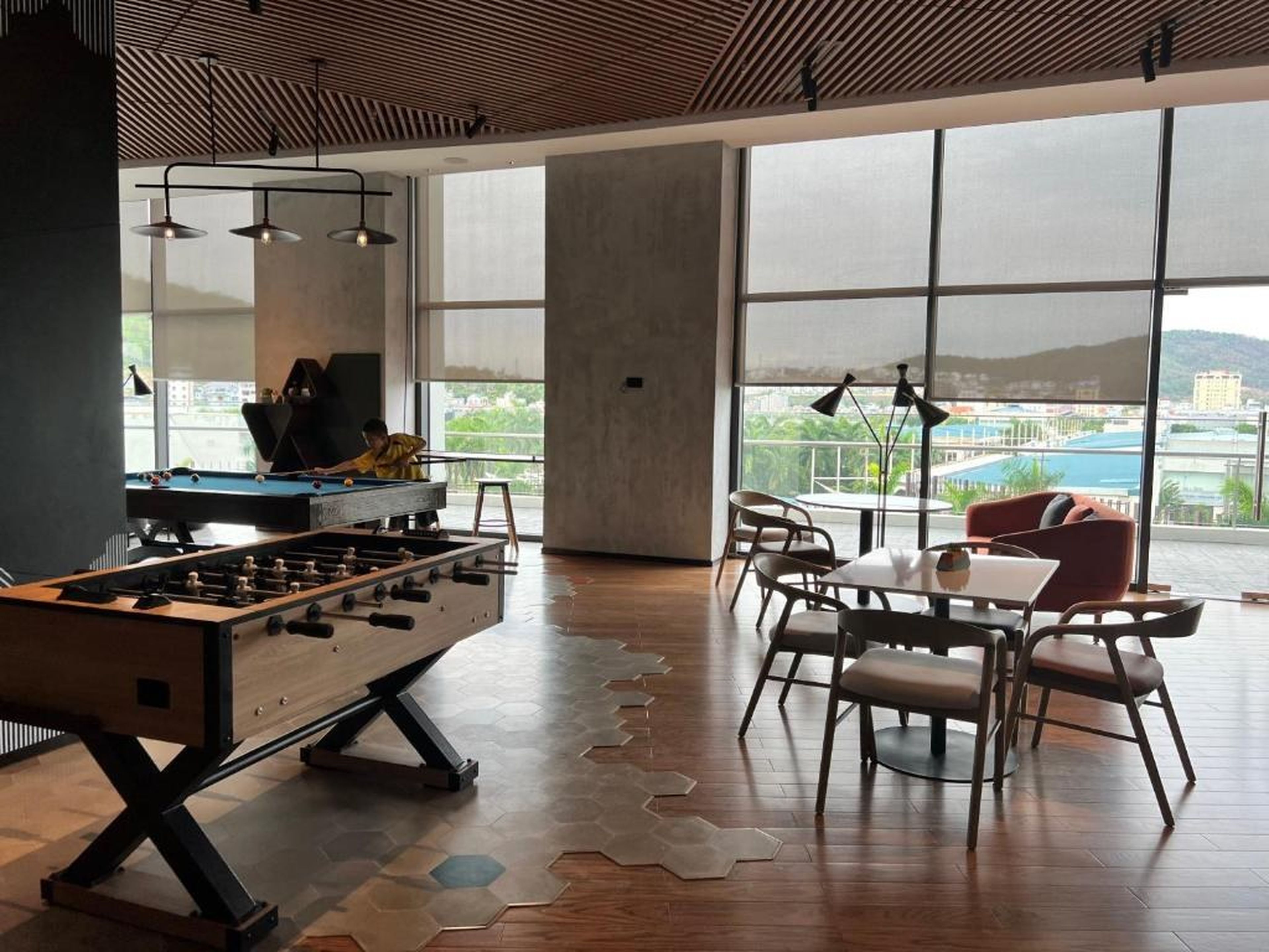The Sea View Sandy- Duplex Homestay- Citadines Marina Ha Long - Hình 30