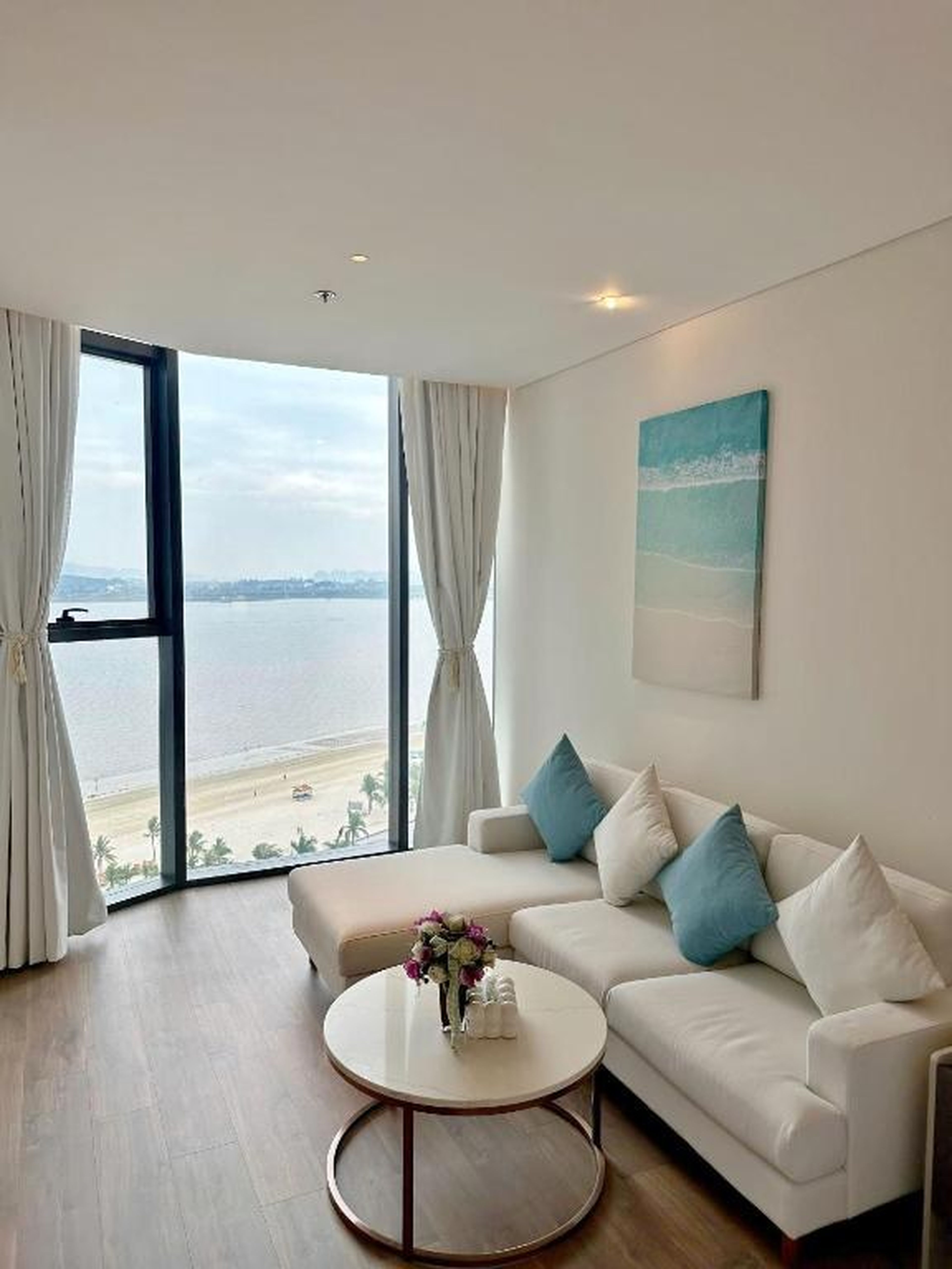 SamSet Corner Seaview Studio A La Carte Ha Long Bay - Hình 9