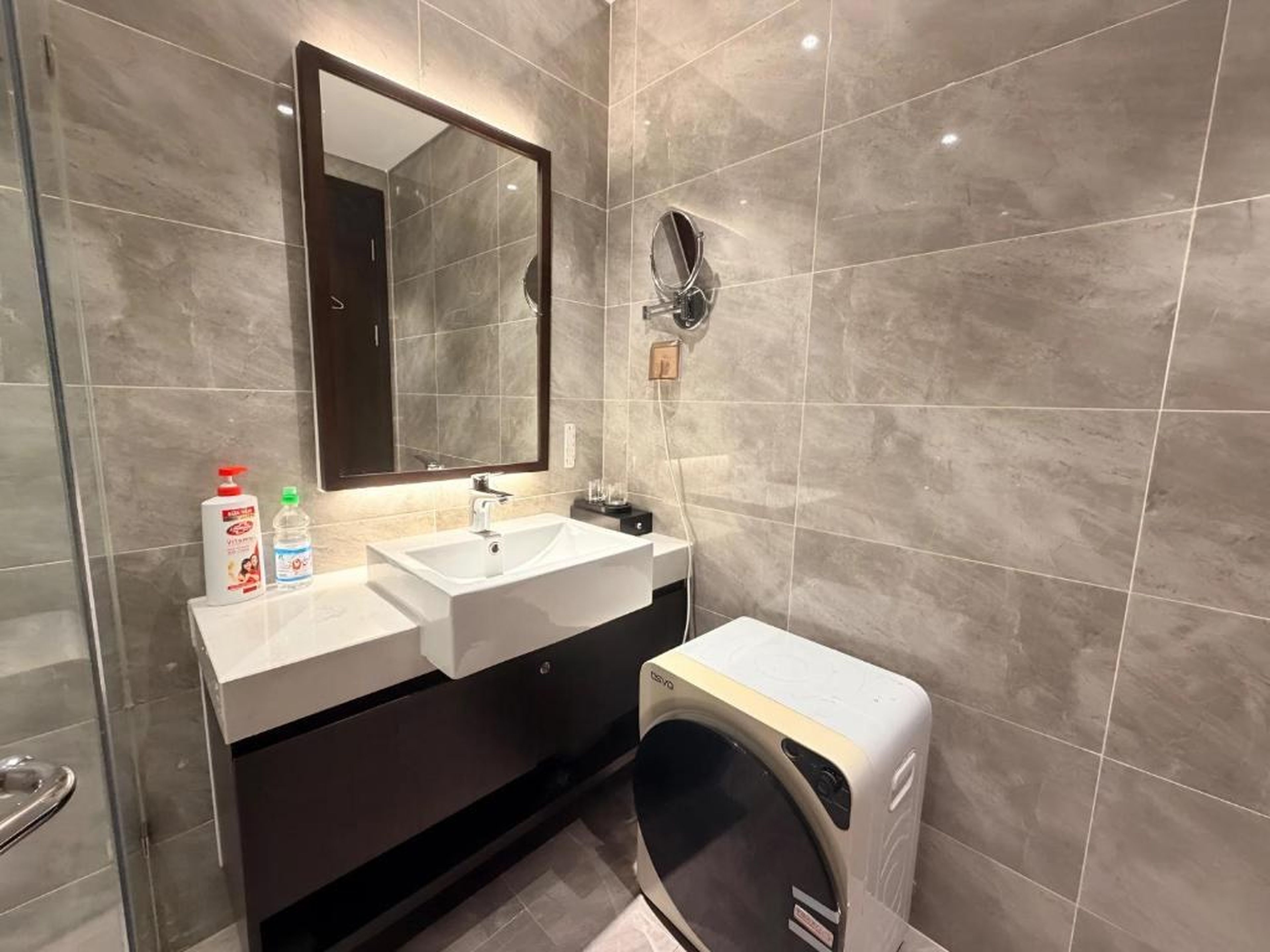 Studio, 2BR Ocean View Apartment - The Sapphire Ha Long - Hình 38