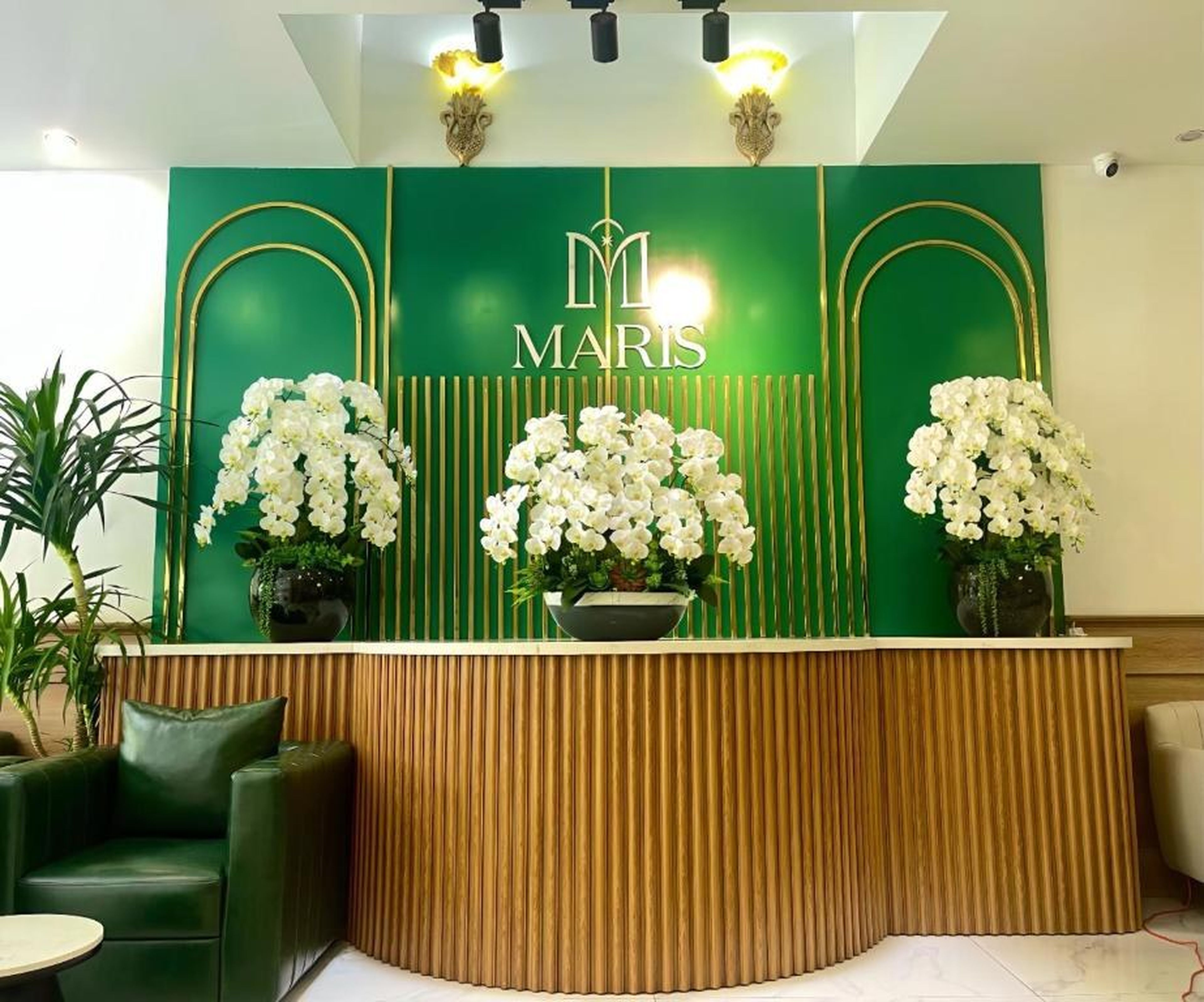 Maris Hotel & Coffee Ha Long - Hình 27