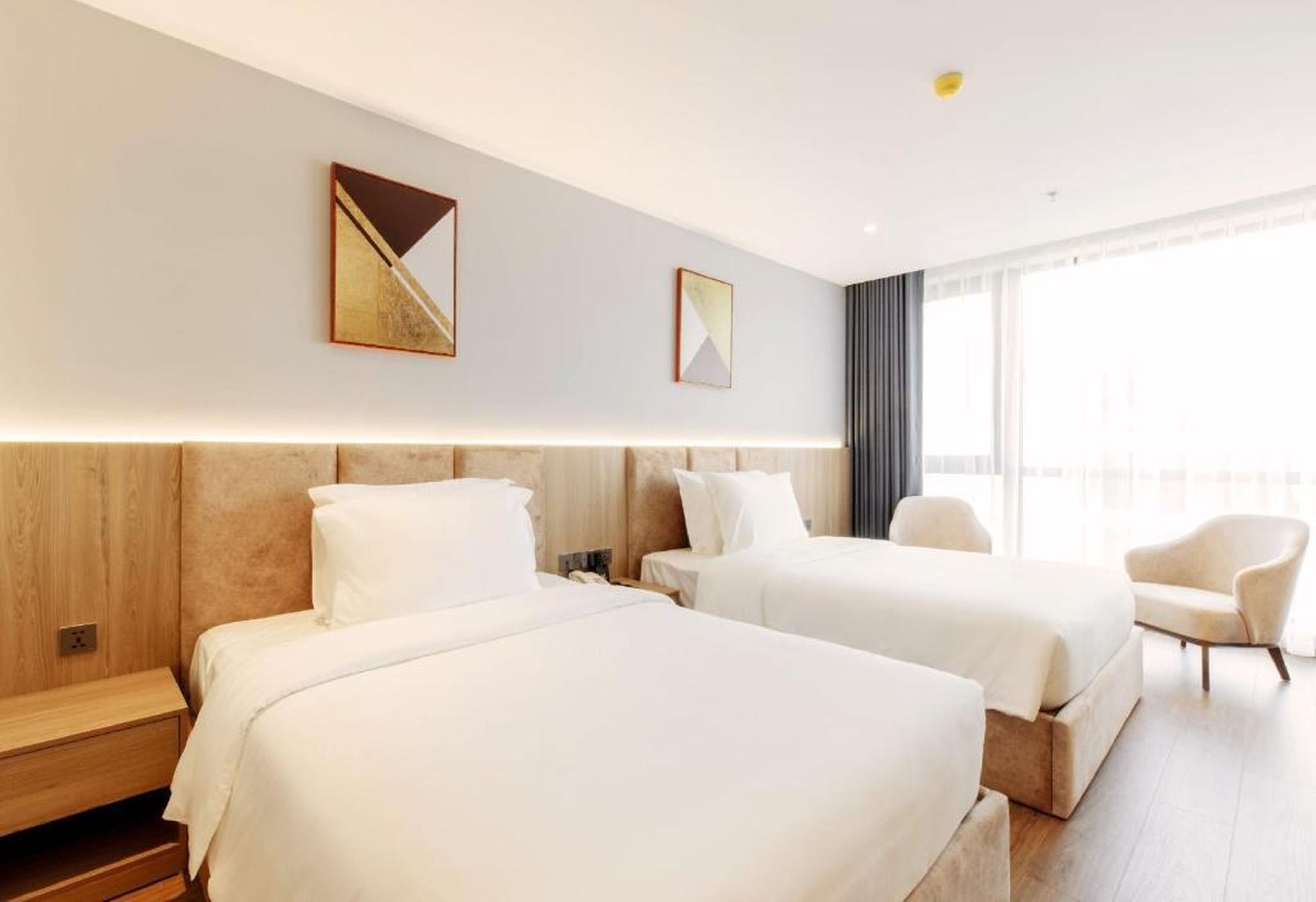 Hùng Vương Hotel - Stay 24h - Hình 13