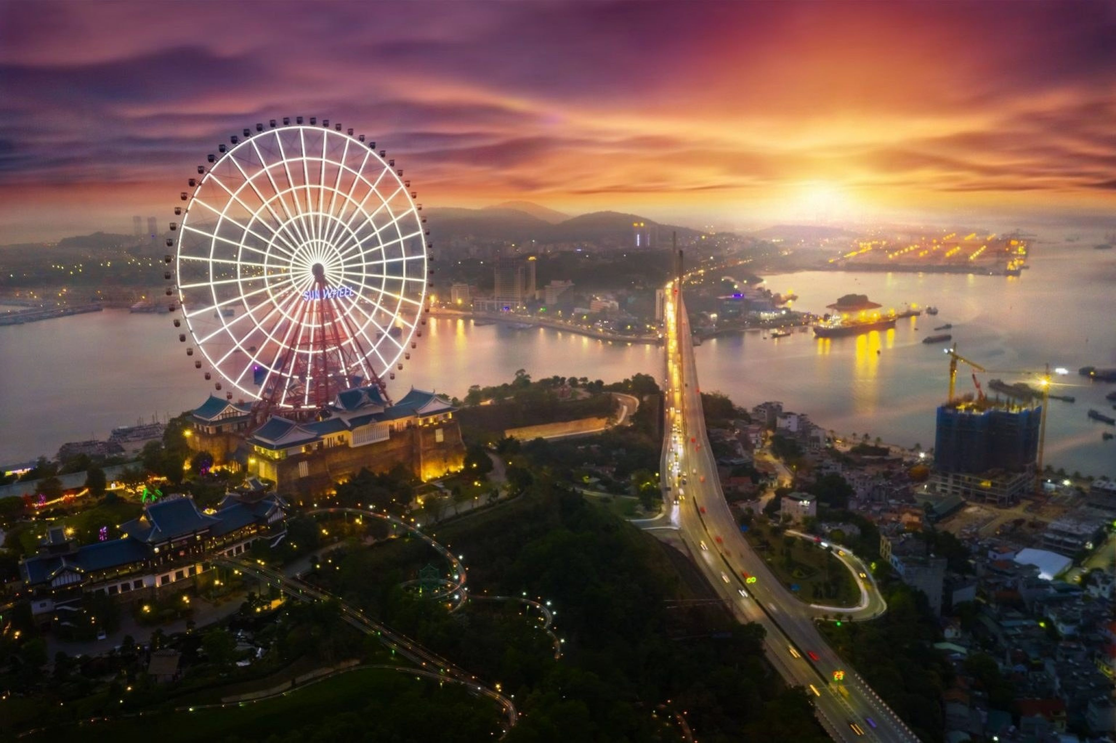 Sun World Hạ Long Sun Wheel reopens from June 20 - Hình 2