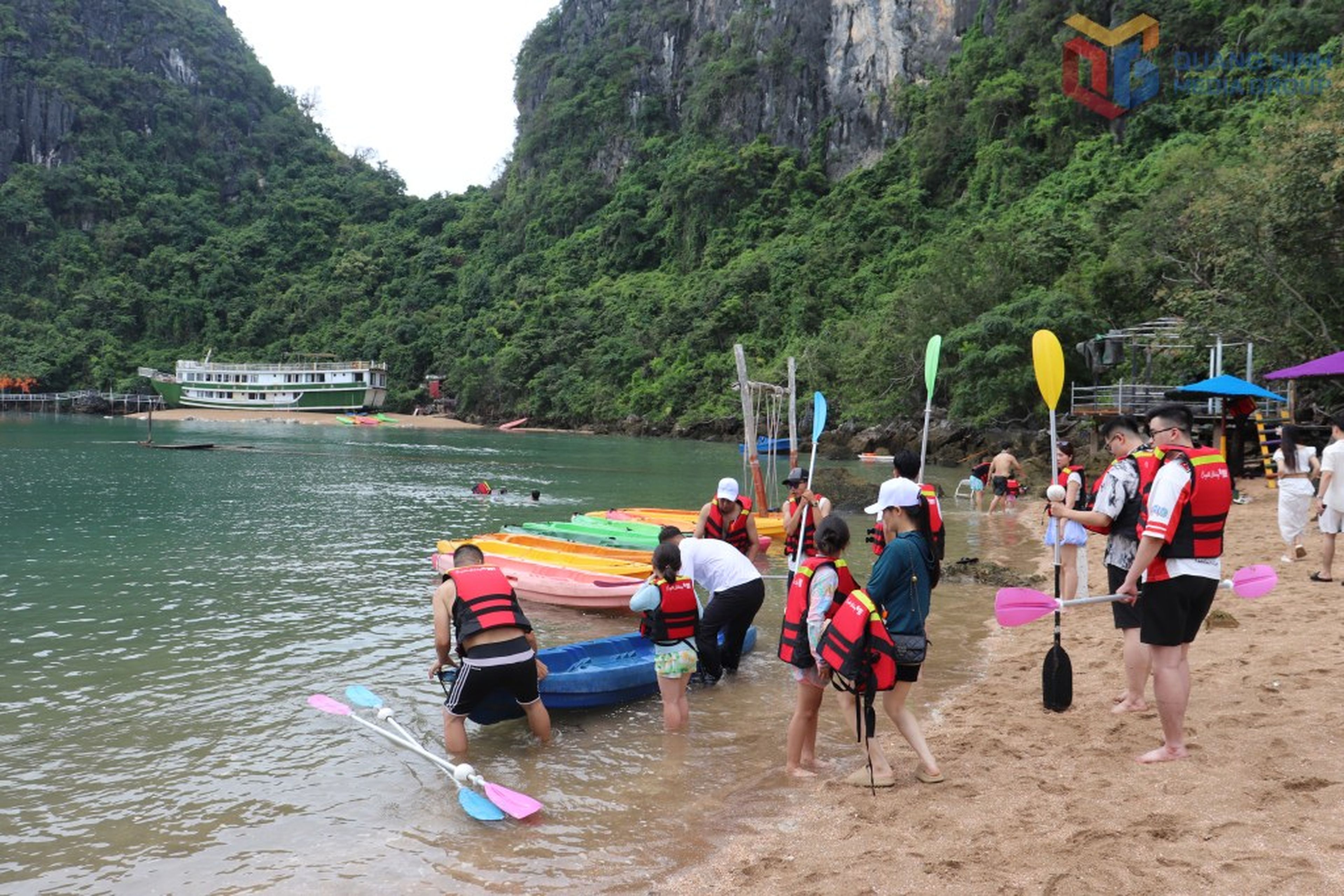Liên kết miền di sản: Động lực mới nâng tầm du lịch Quảng Ninh - Hình 1