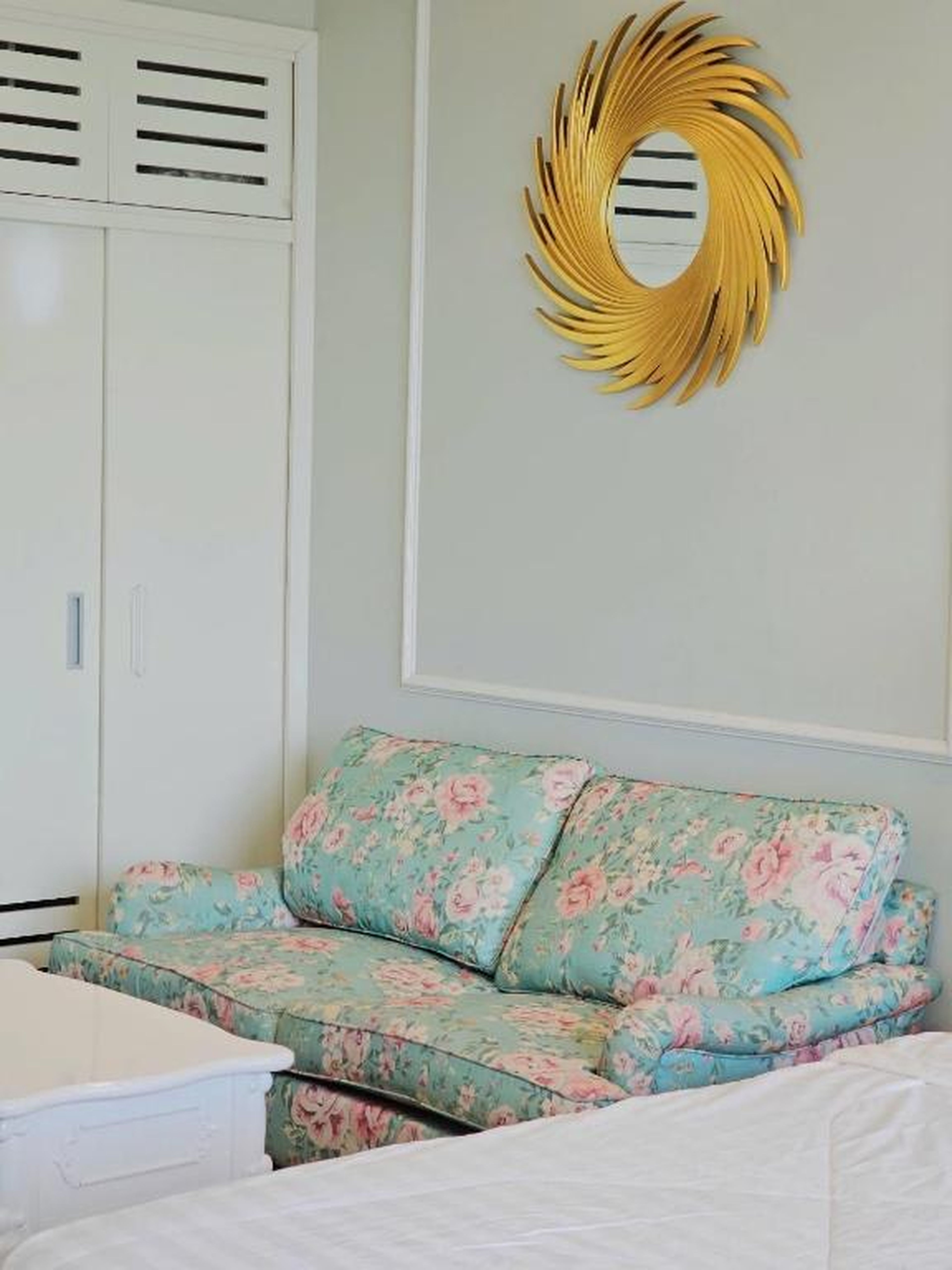Homestay Citadine Ha Long Apartment with Seaview - Hình 11