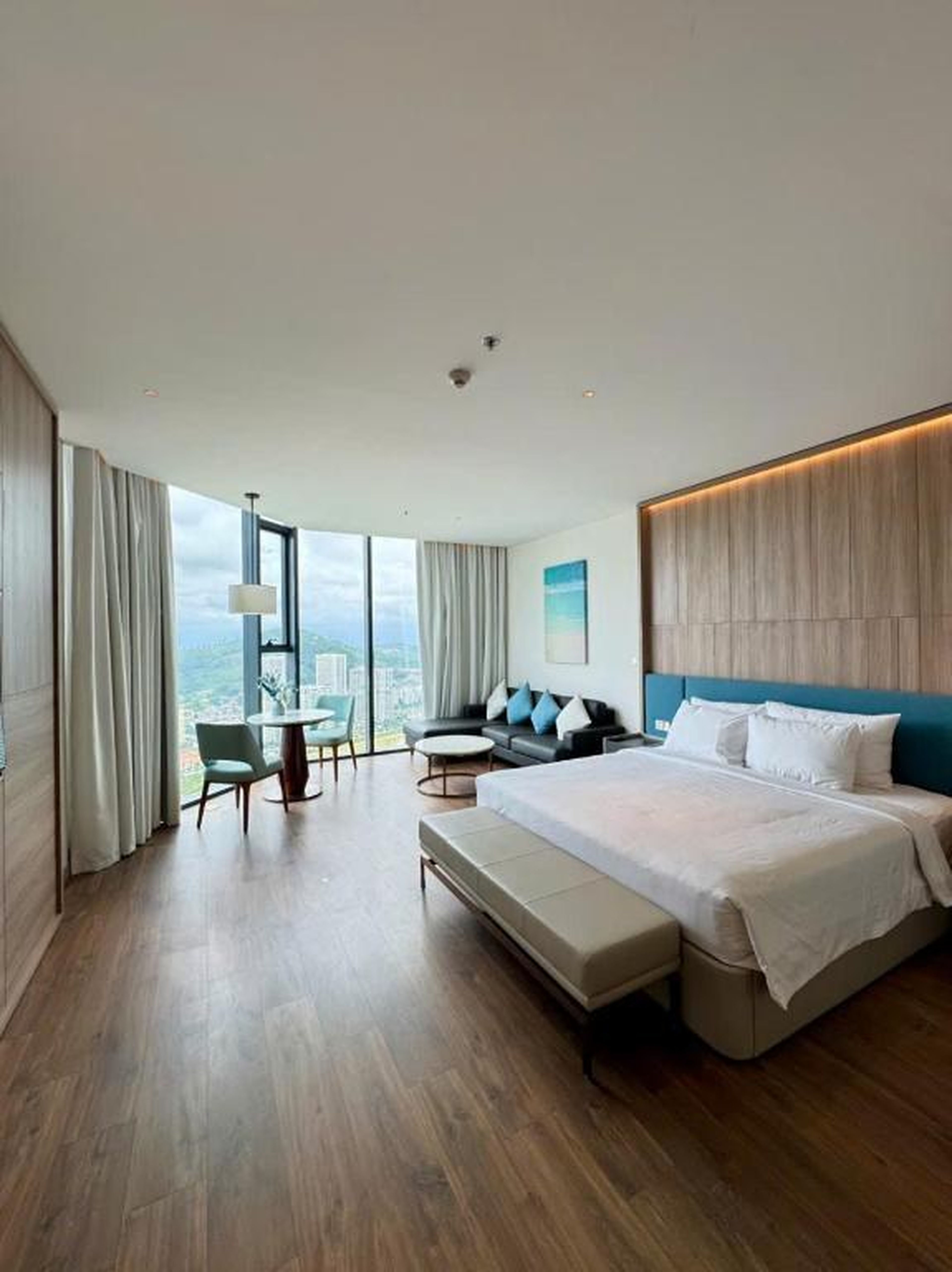 A La Carte Ha Long Bay Managed by 2Tstay - Hình 4