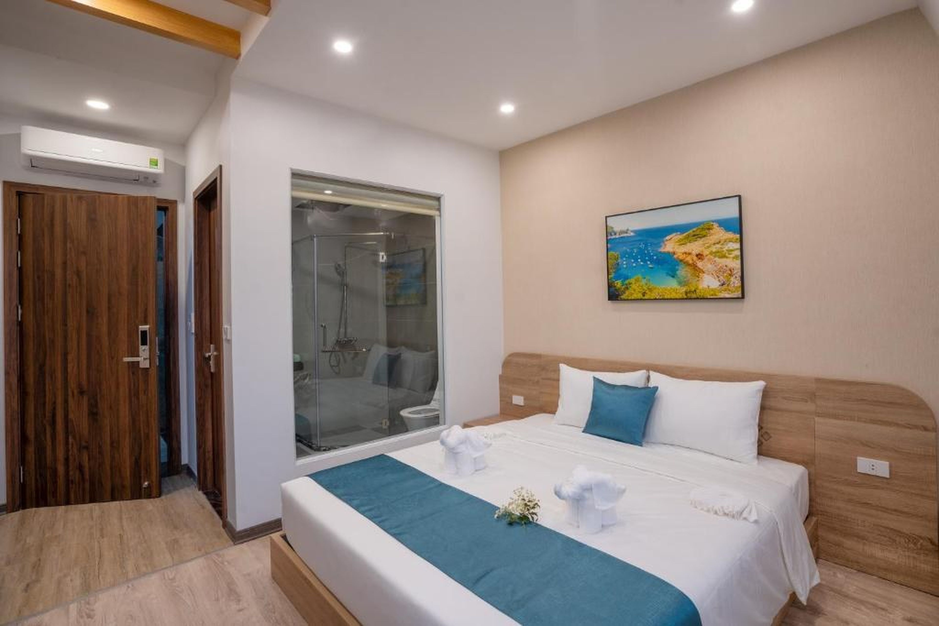 Mira Ha Long Hotel - Hình 11