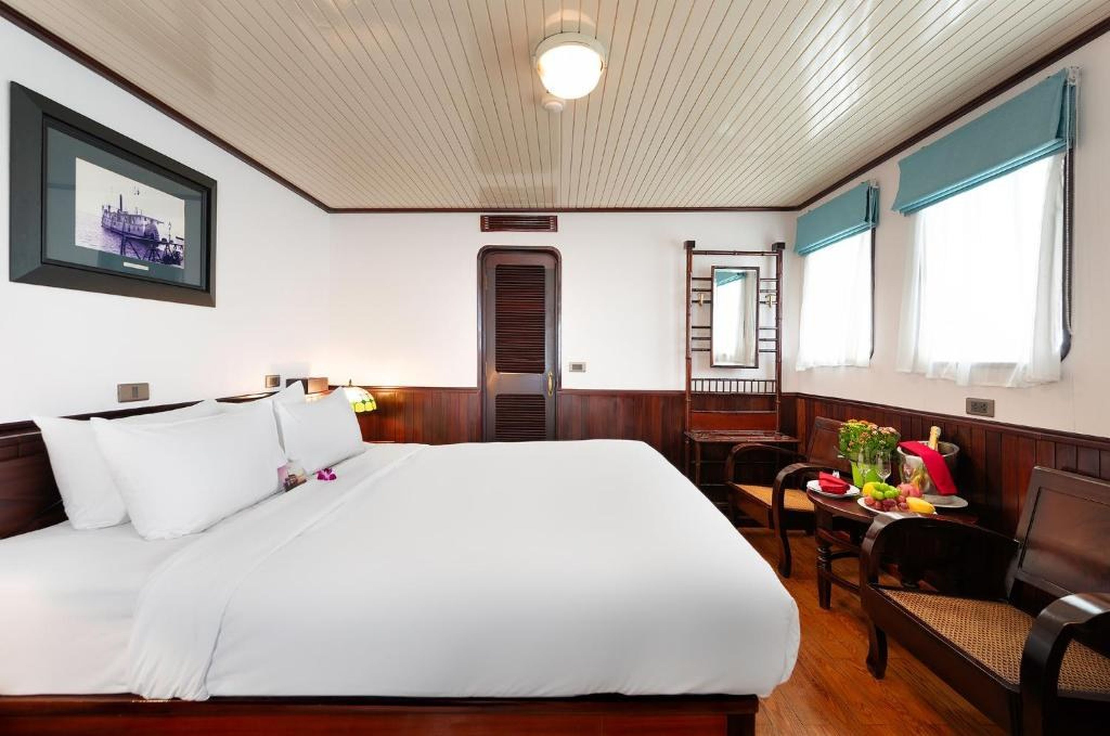 Emeraude Classic Cruises - Hình 28
