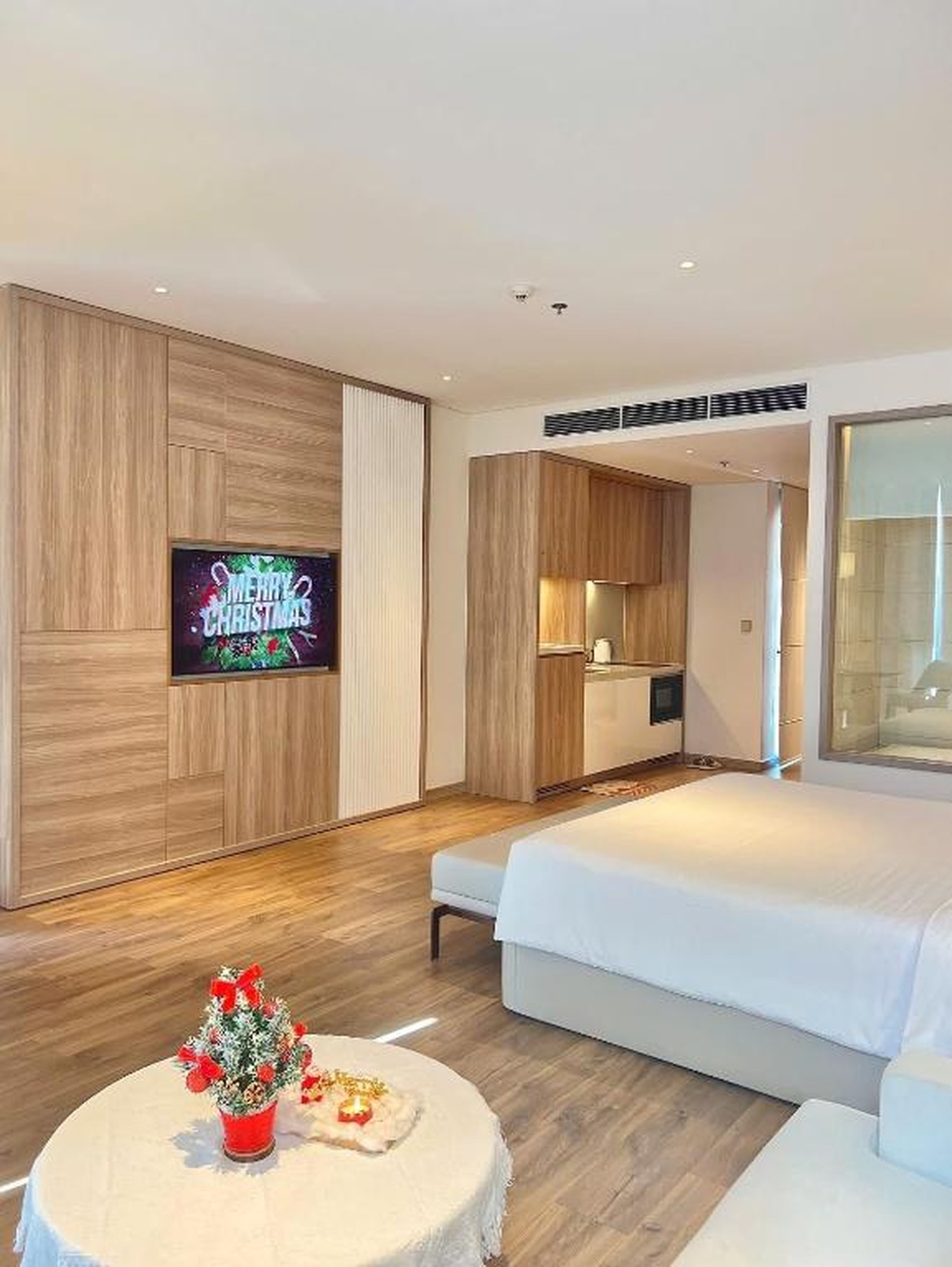 À La Carte Ha Long Studio Apartment- Sea View Room - Hình 18