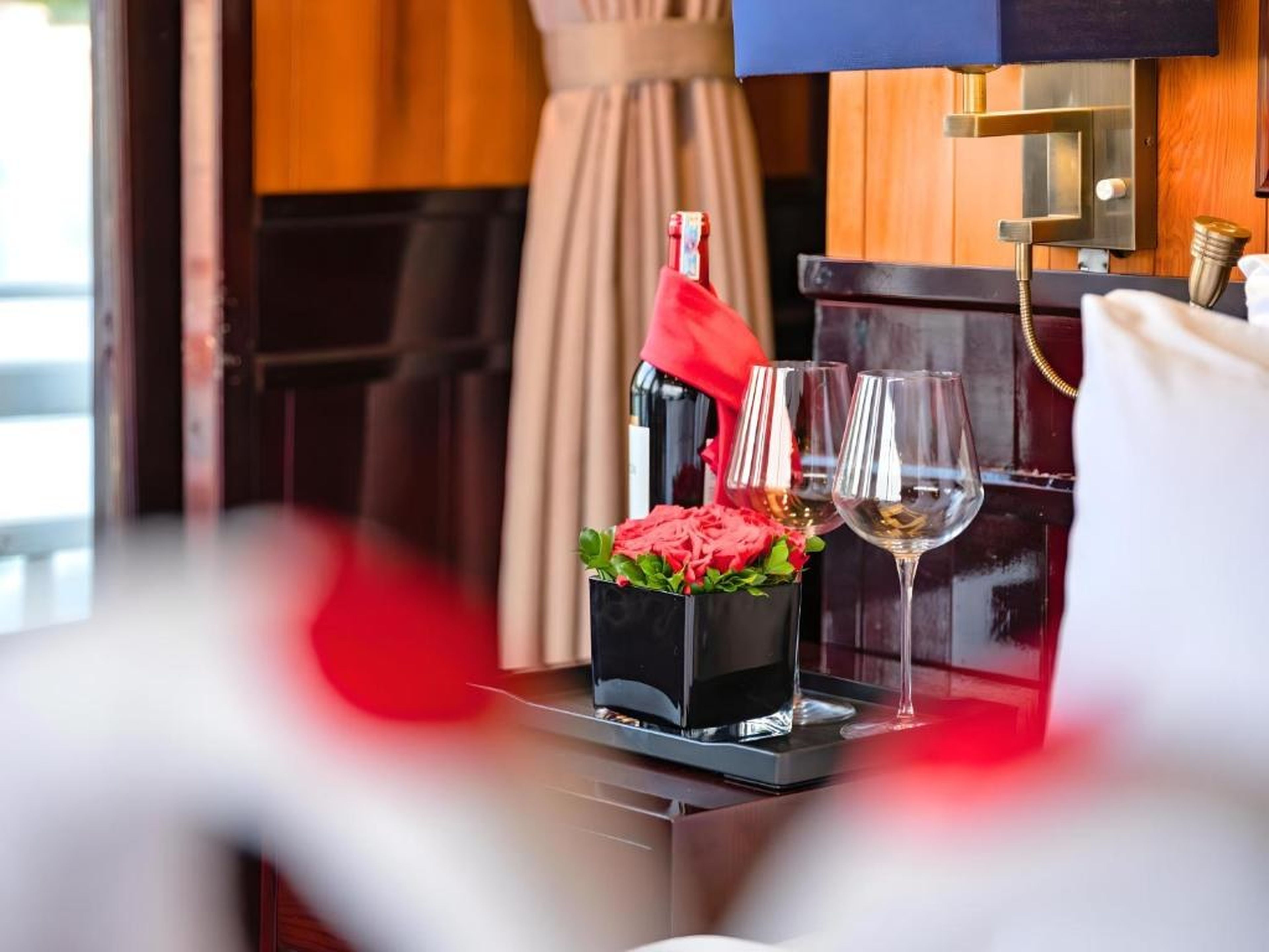 Hera Classic Boutique Cruise - Hình 38