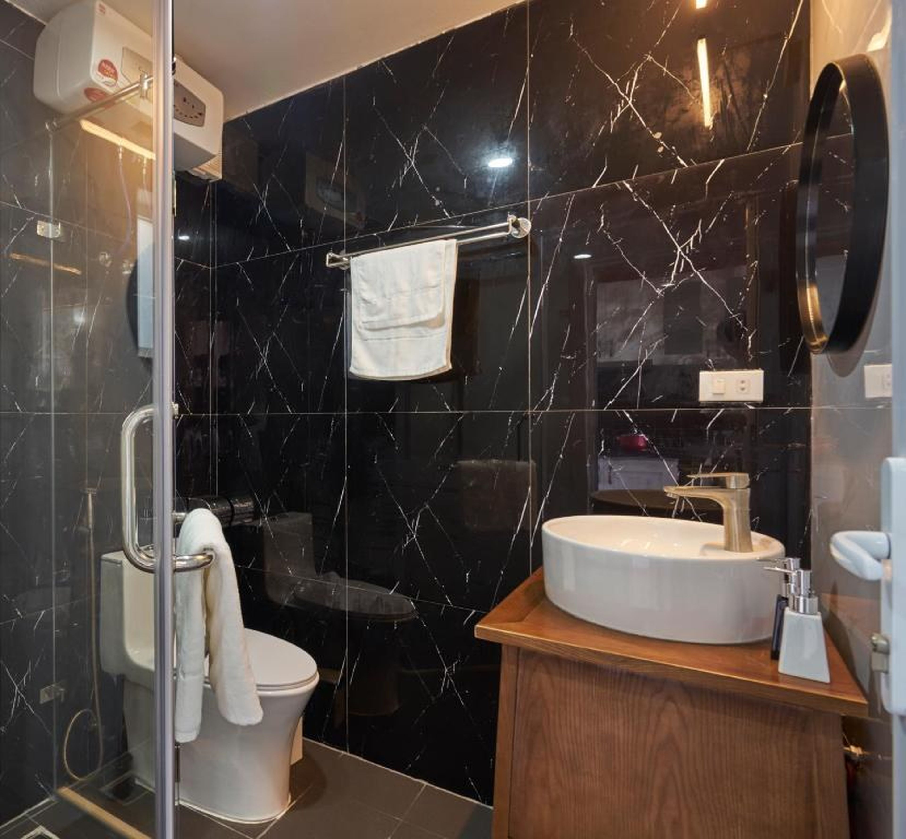 Little Colmar - Homestay & Pottery Studio - Hình 2