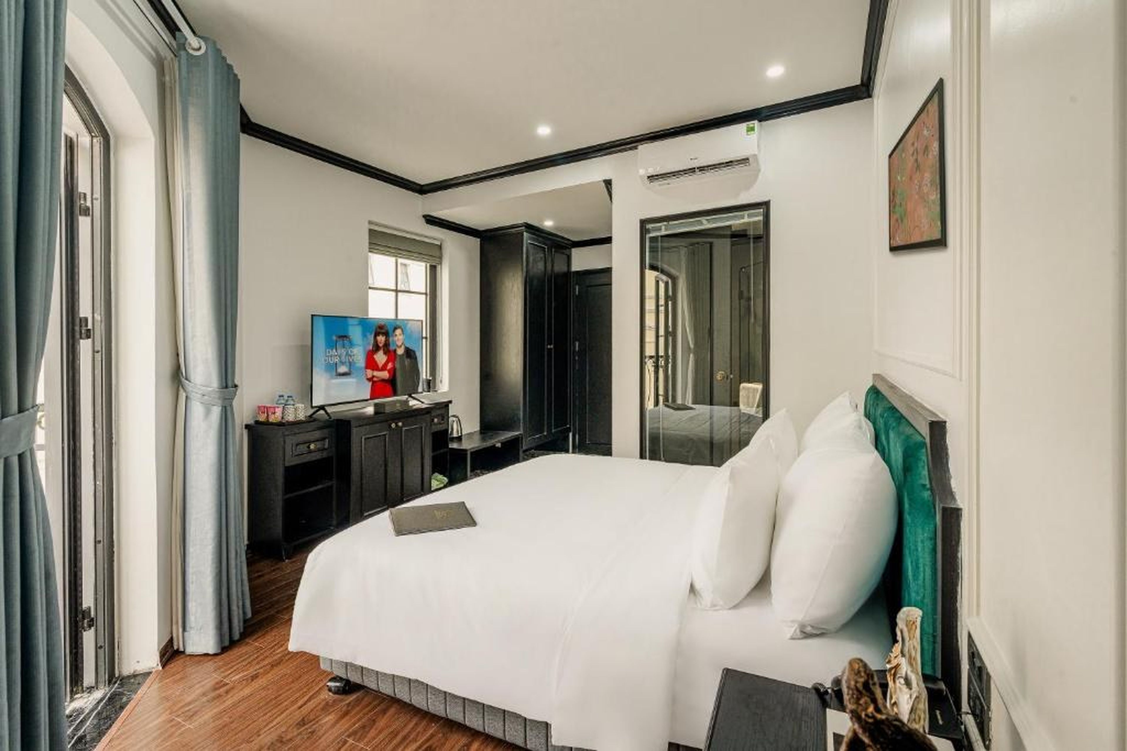 Elegant Boutique Hotel Ha Long - Hình 46