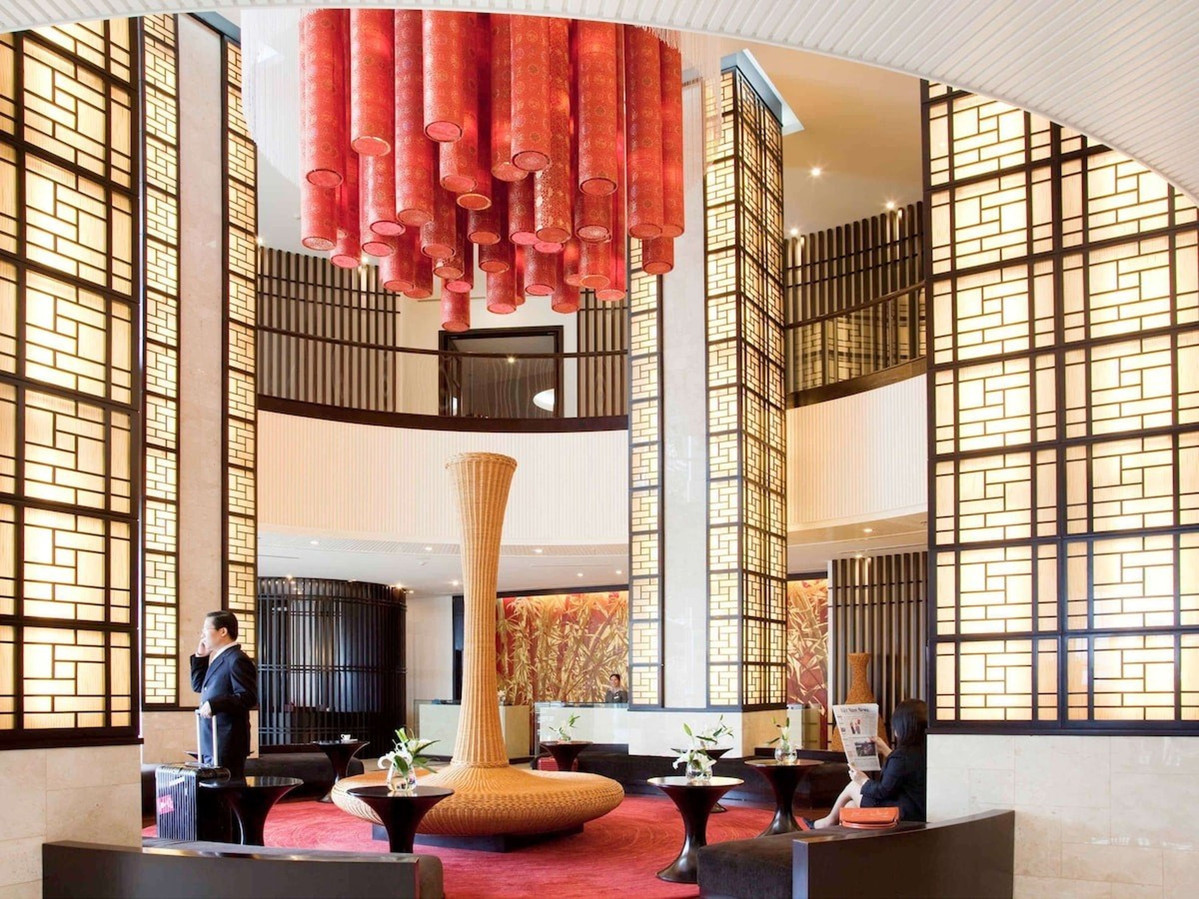 Top 4 Luxury Hotels in Ha Long with Stunning Bay Views - Hình 5