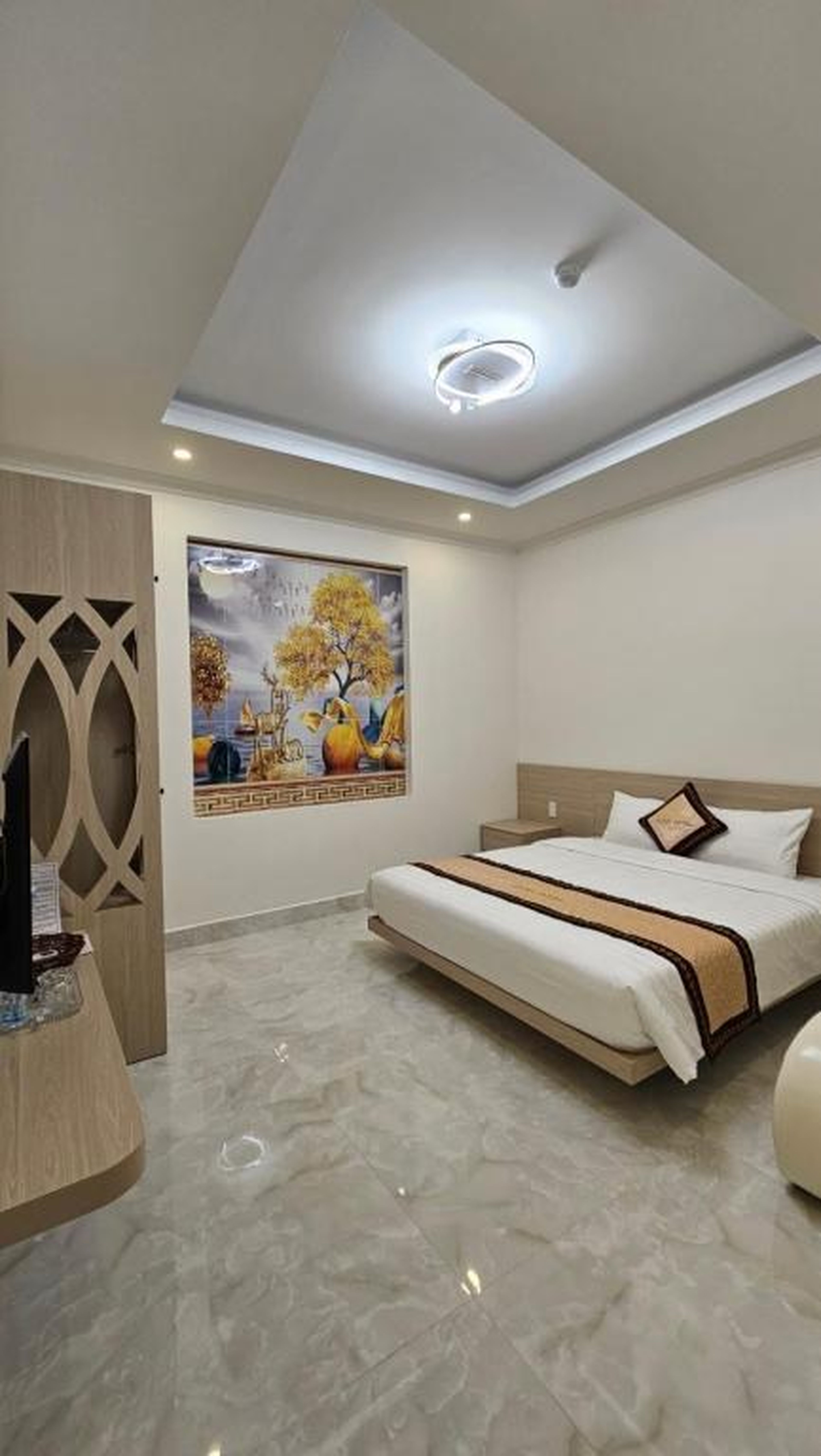 Lucky Hotel Uông Bí - Hình 13
