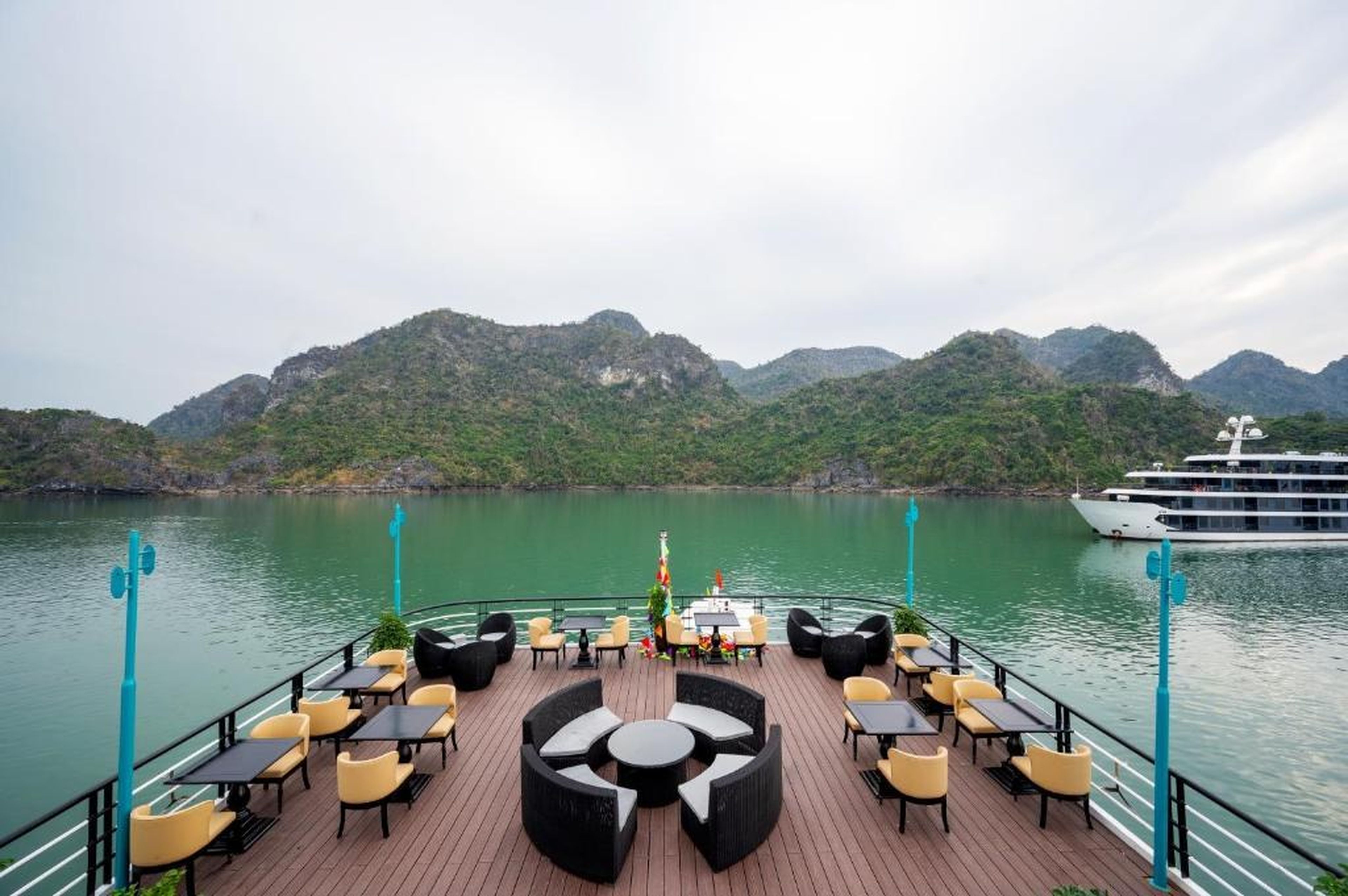 Dragon Premium Cruise Halong - Hình 7