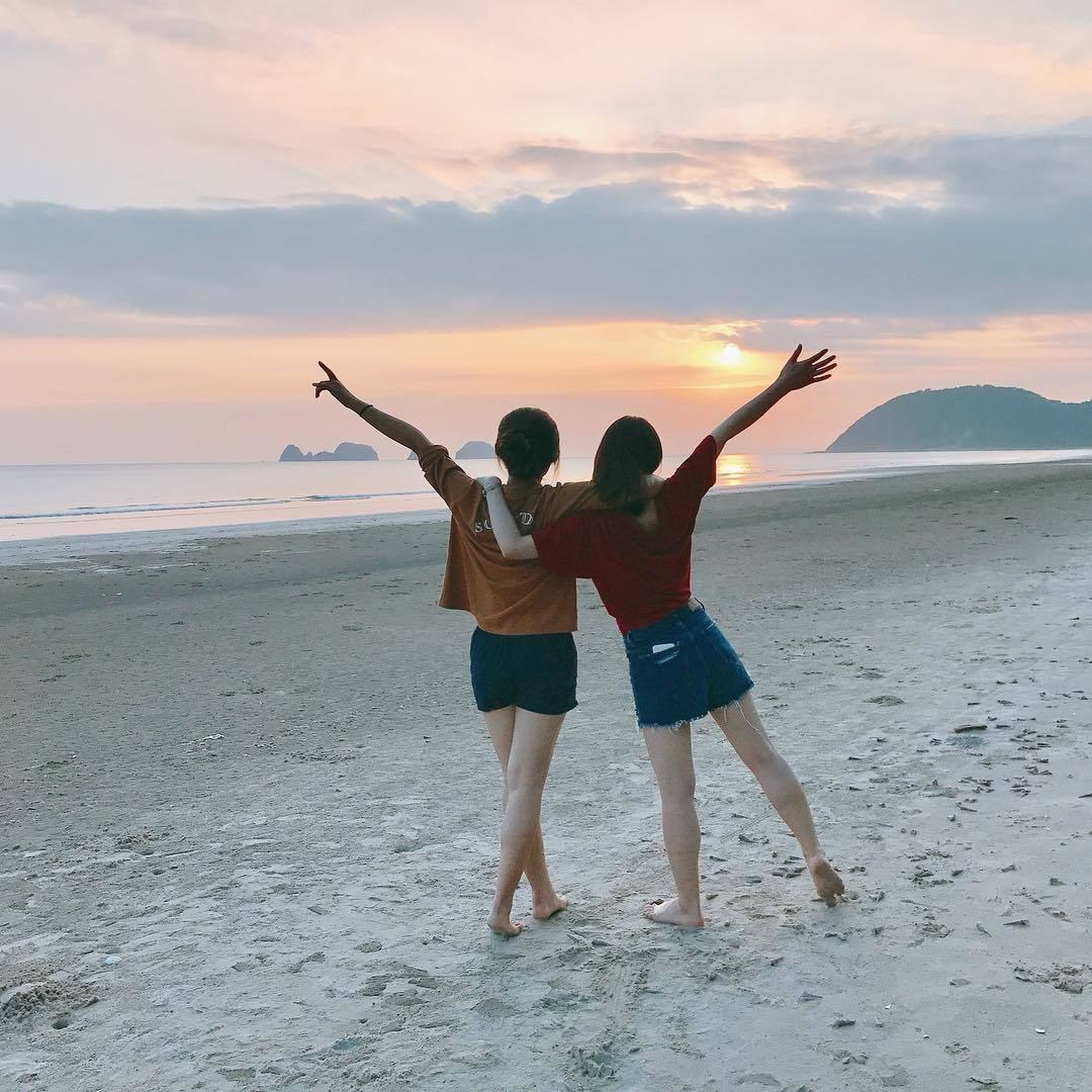 Discover Ngoc Vung Island: Peaceful Yet Remarkably Captivating - Hình 8