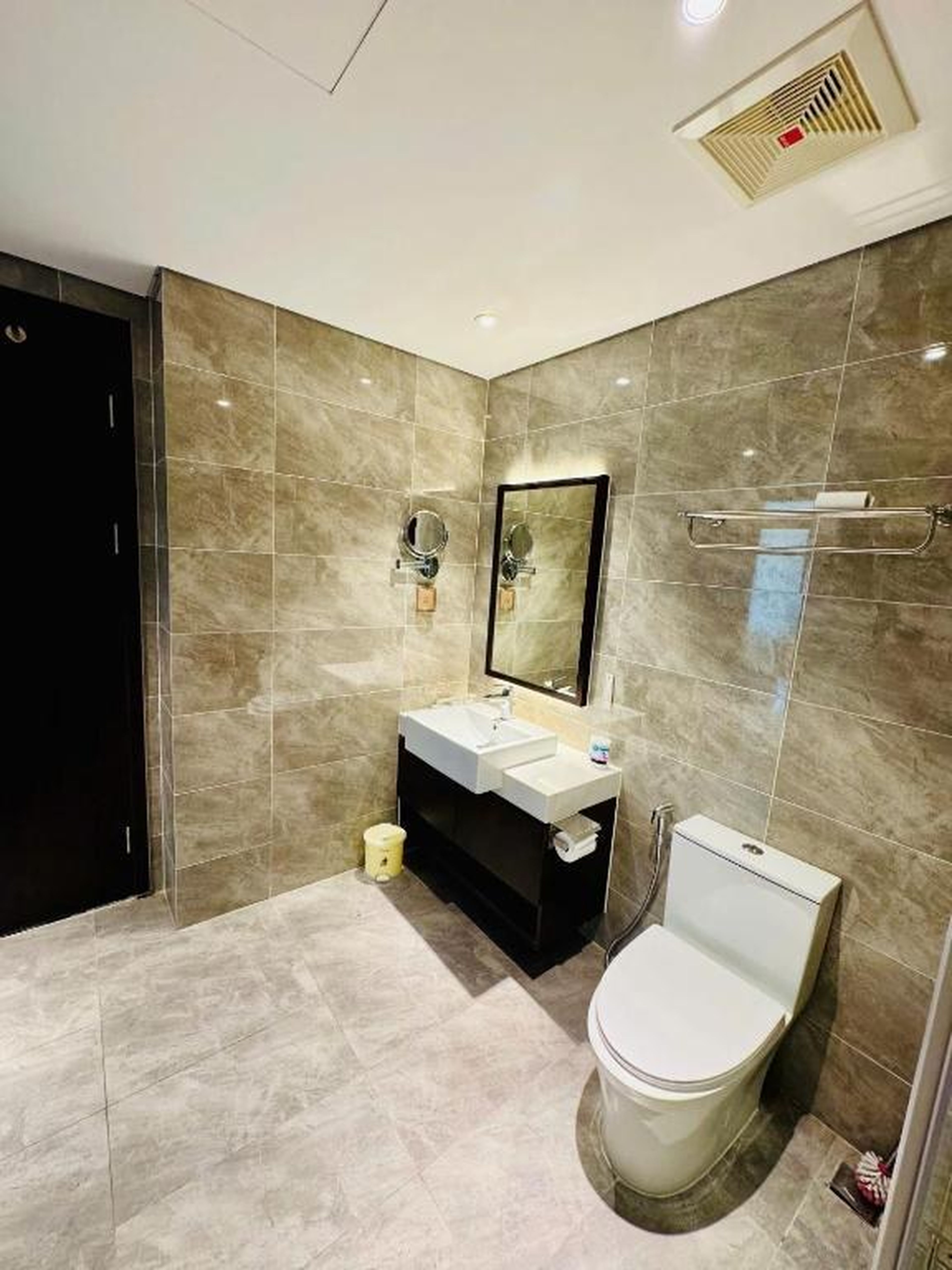 Homestay Sapphire S2 Hạ Long - Tầng 25 - 31 - 2 phòng ngủ - Hình 36
