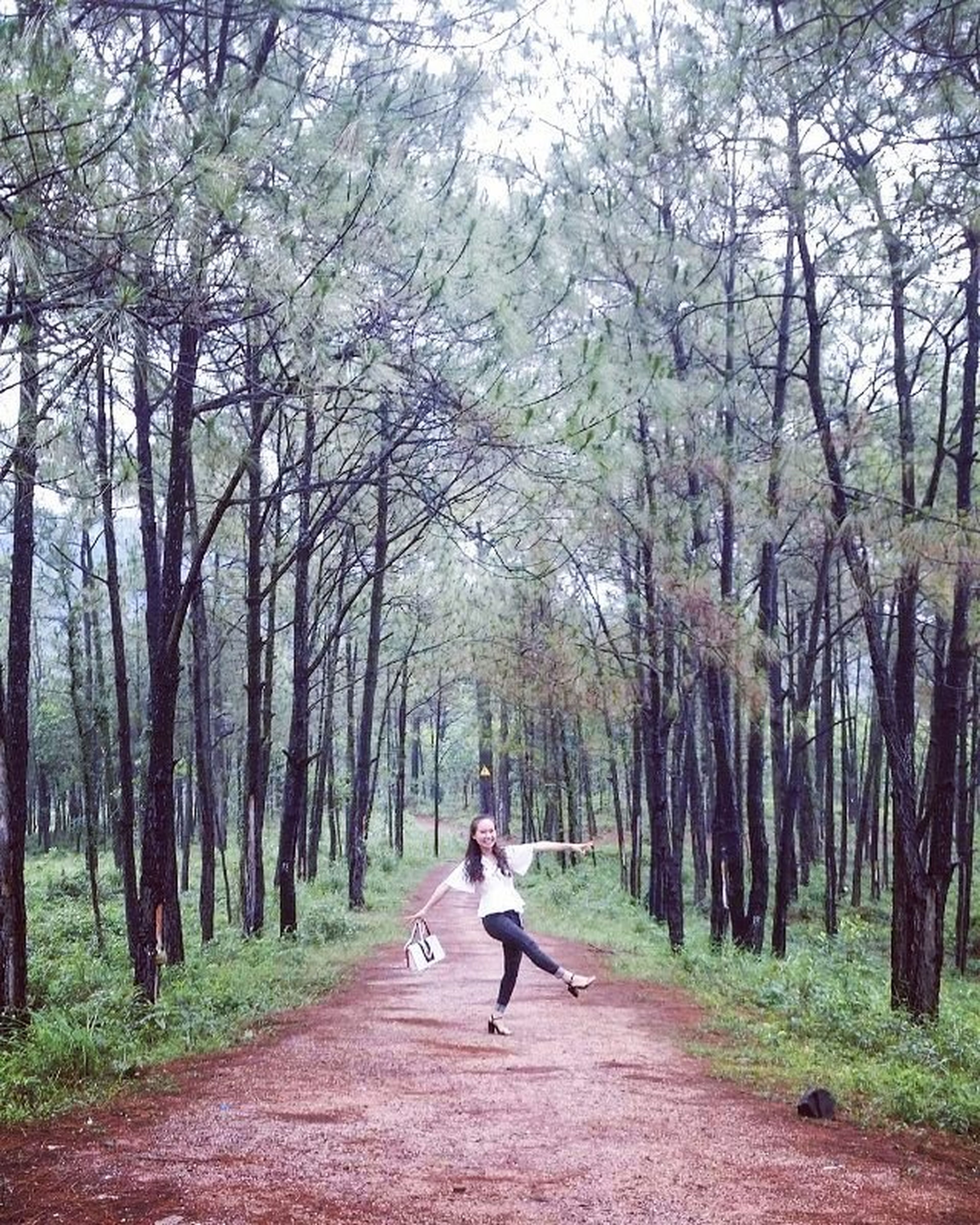 Yên Trung Lake – A Romantic Ecotourism Destination in Quảng Ninh - Hình 7