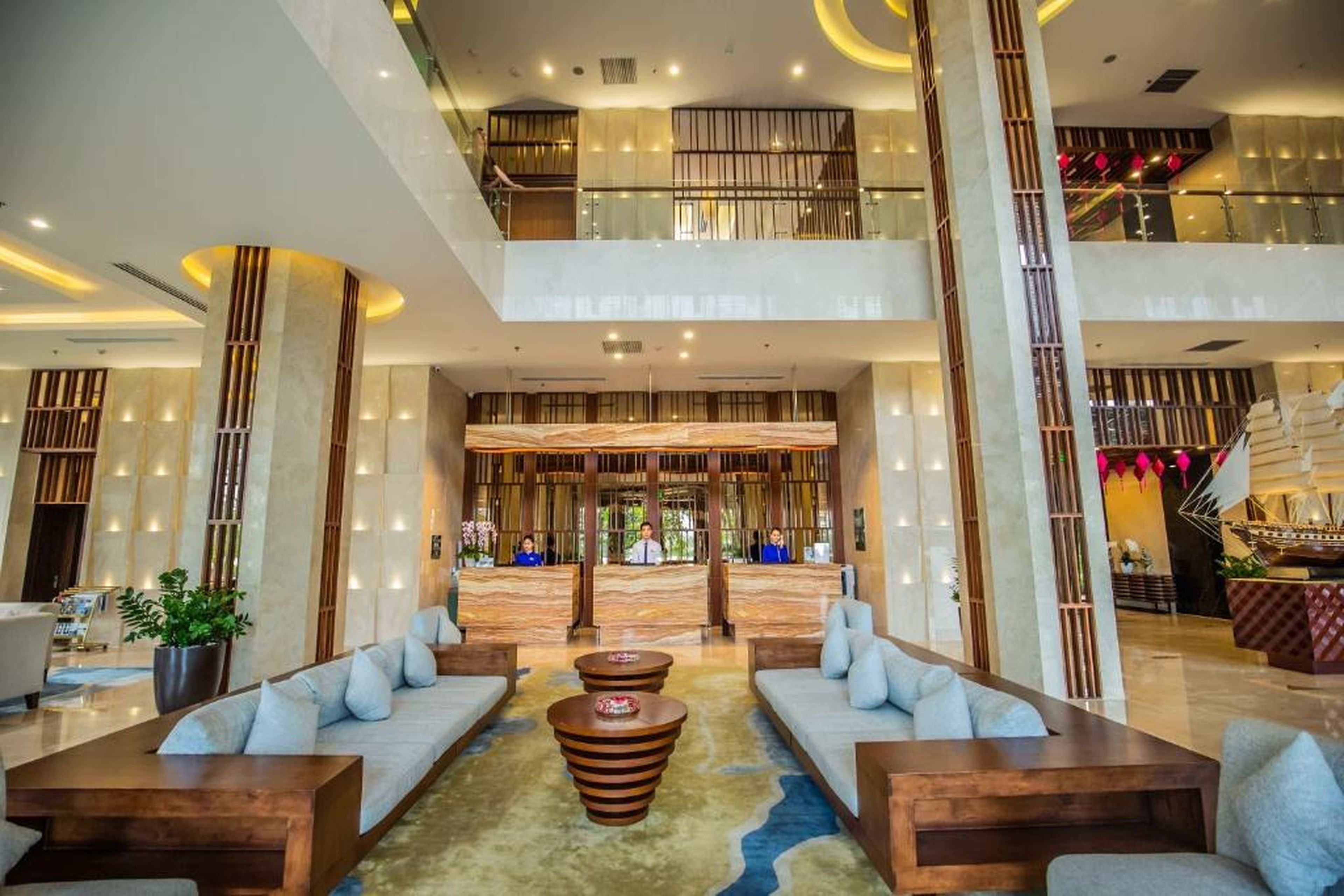 Central Luxury Hạ Long Hotel - Hình 38