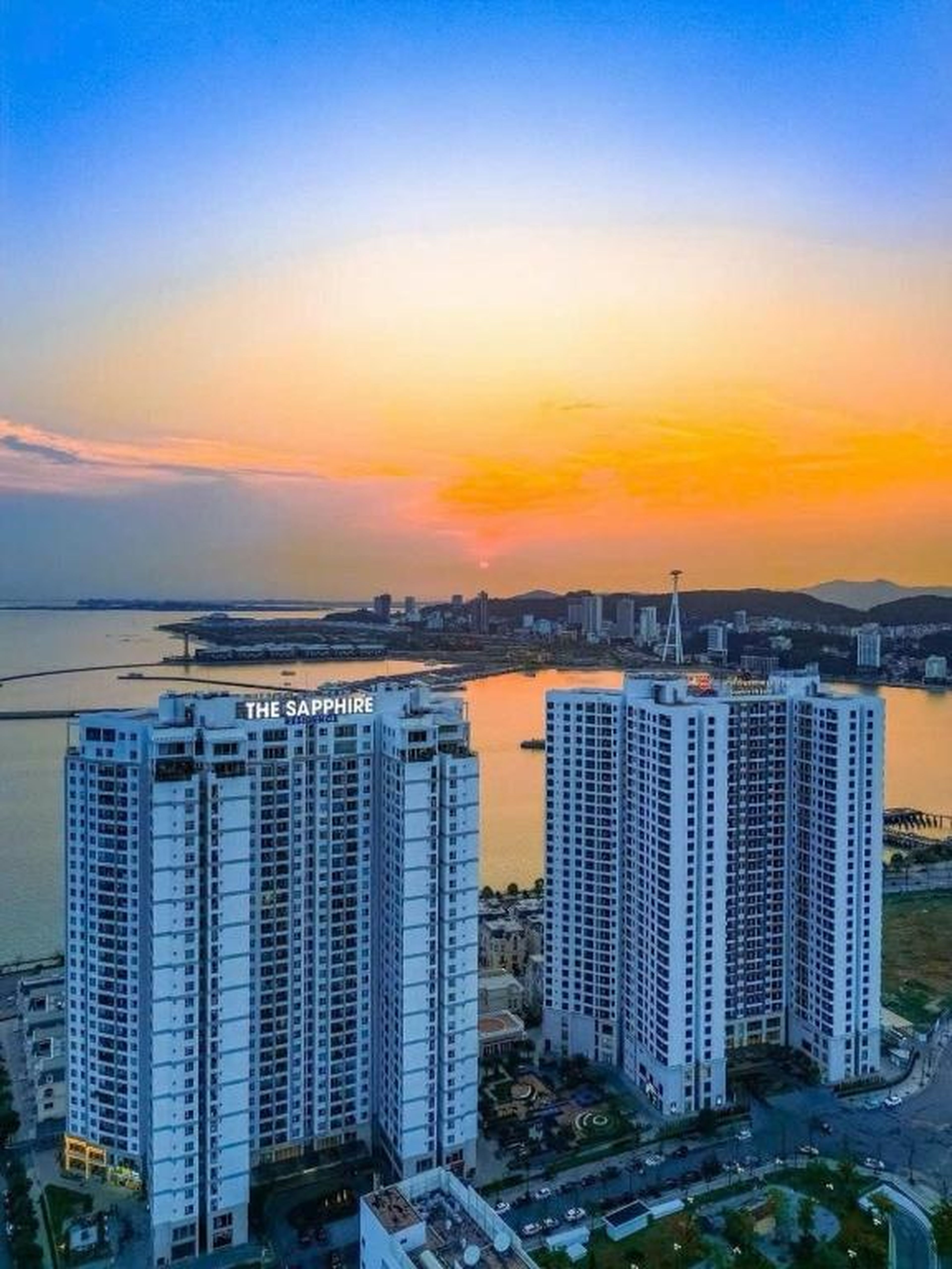 LaMaison Sapphire Homestay Ha Long-Cozy Apartment - Hình 20