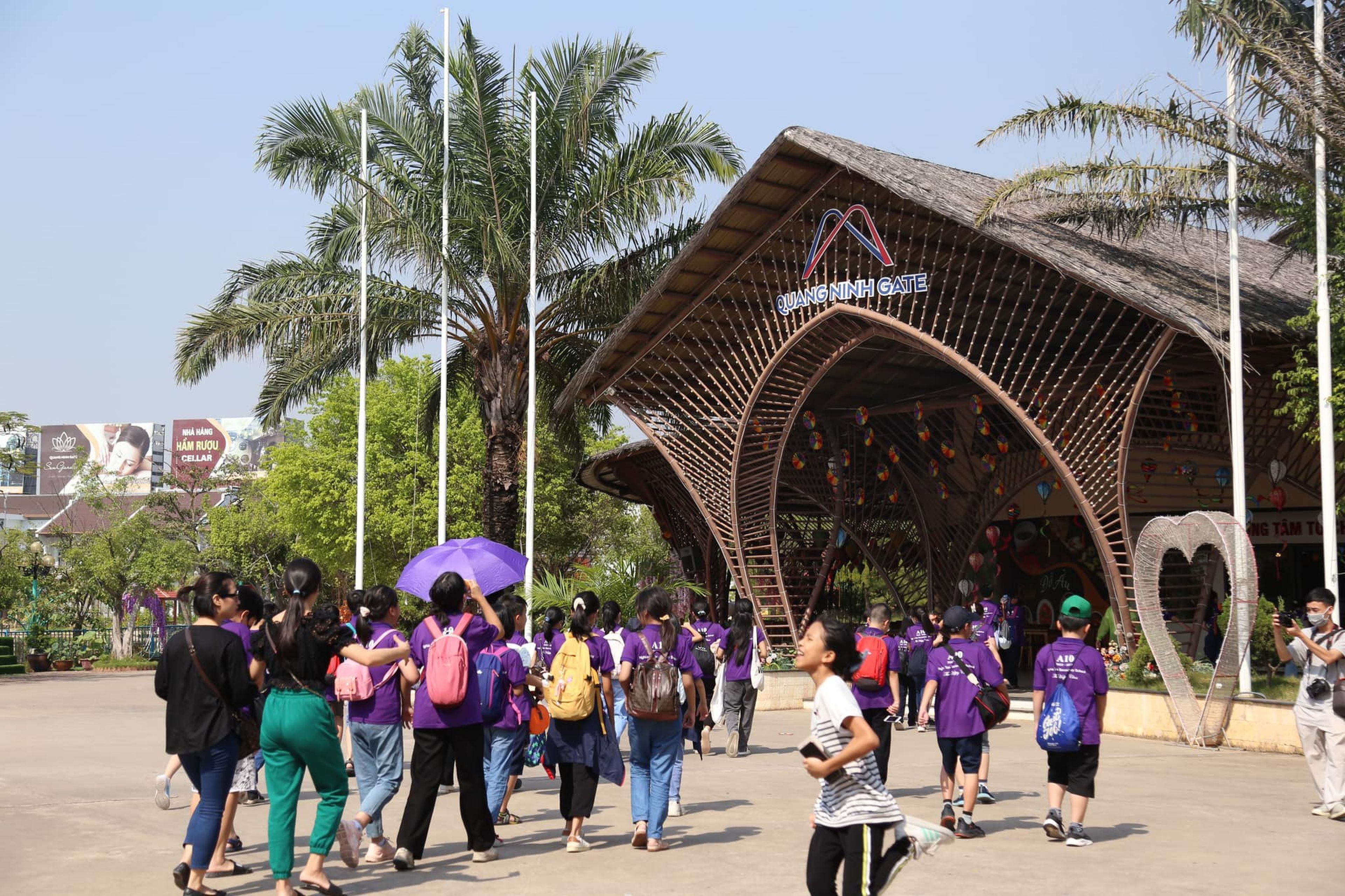 Quảng Ninh Gate Tourism Area – A Colorful Paradise for Recreation and Relaxation - Hình 2