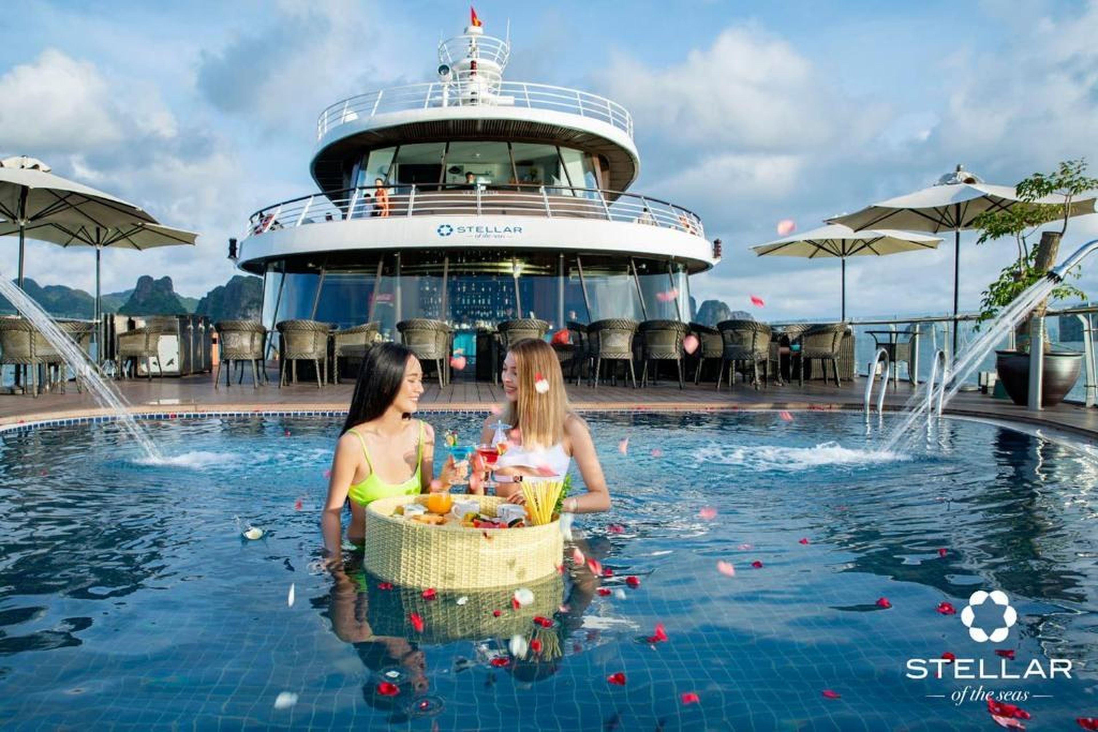 Stellar of the Seas Cruise - Hình 15