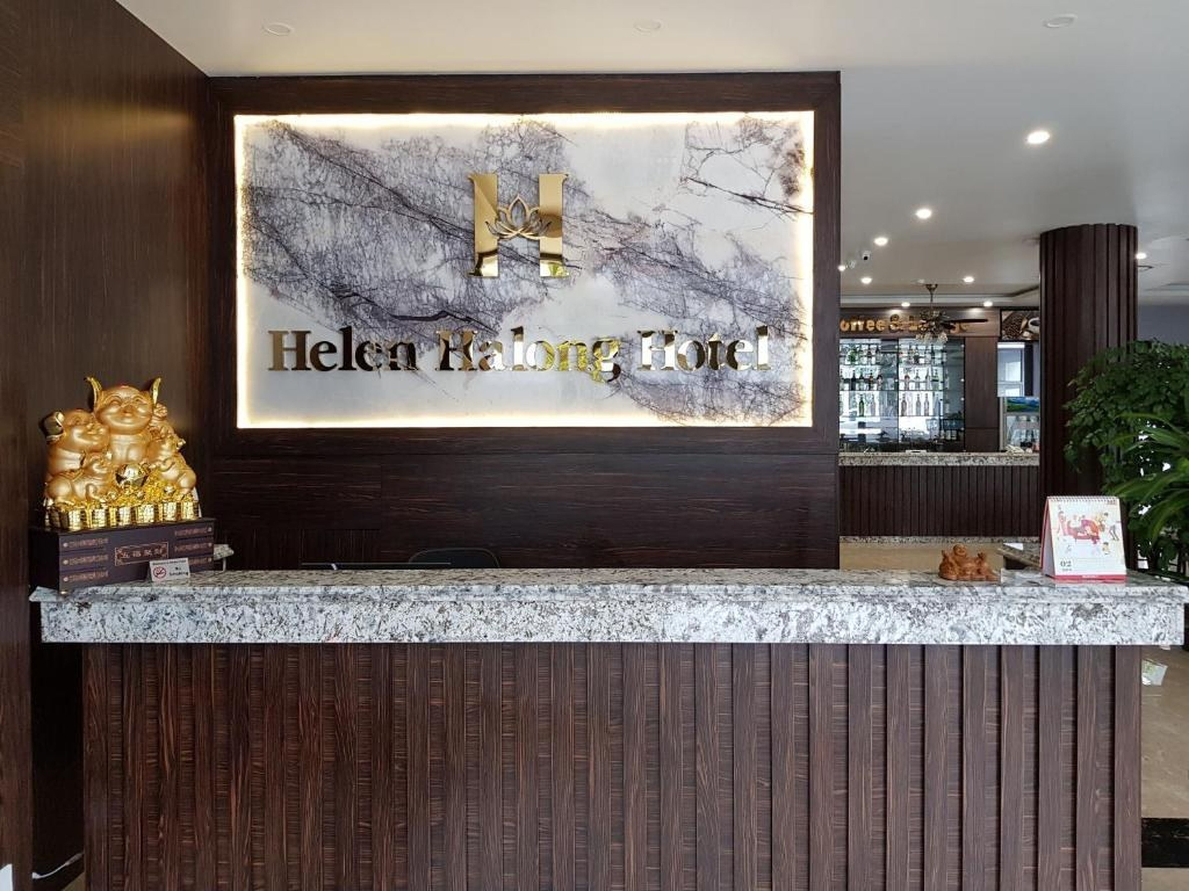 Helen Halong Hotel - Hình 8