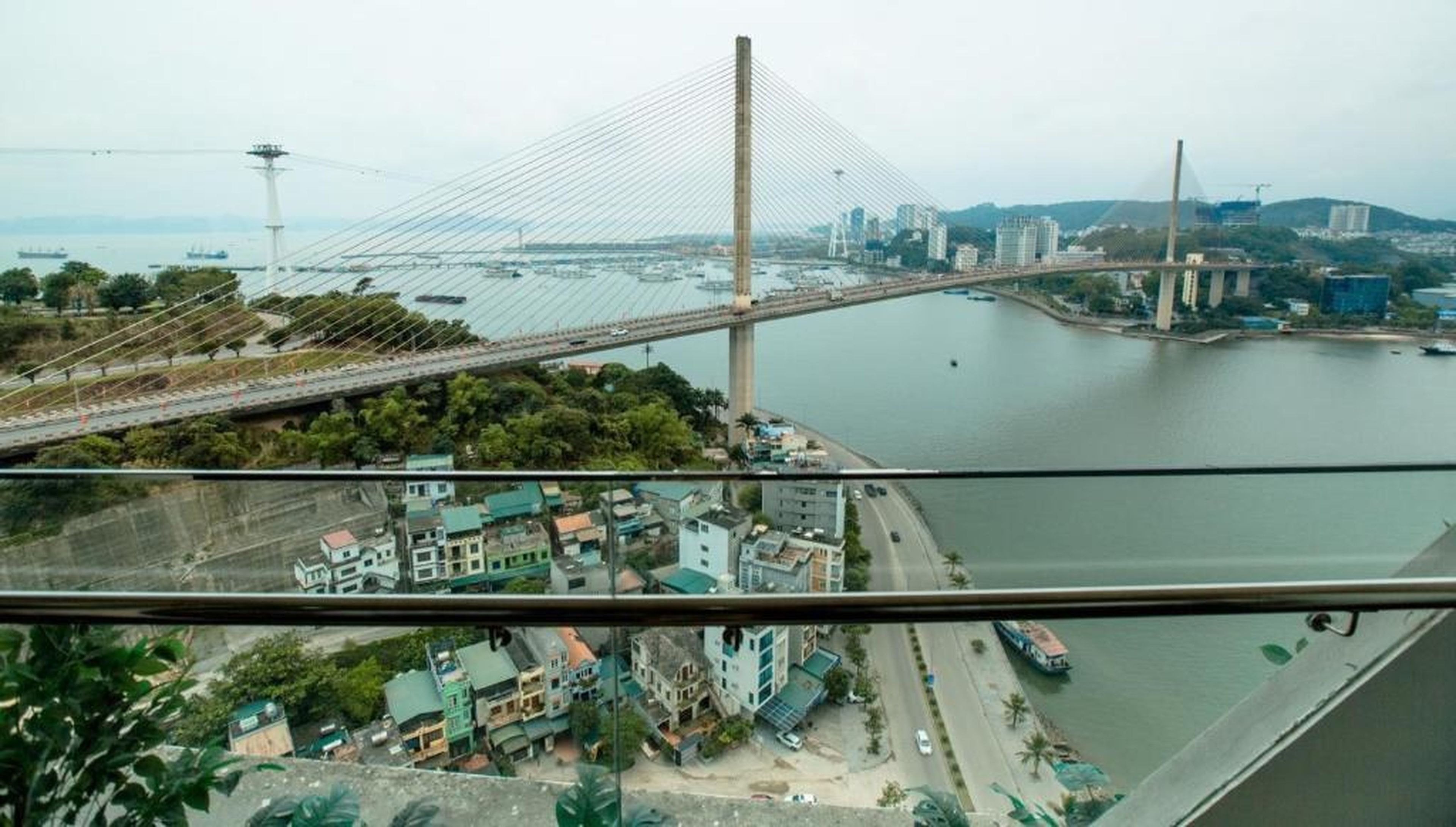 Sapphire Ha Long Luxury Apartment 1108 - Hình 40