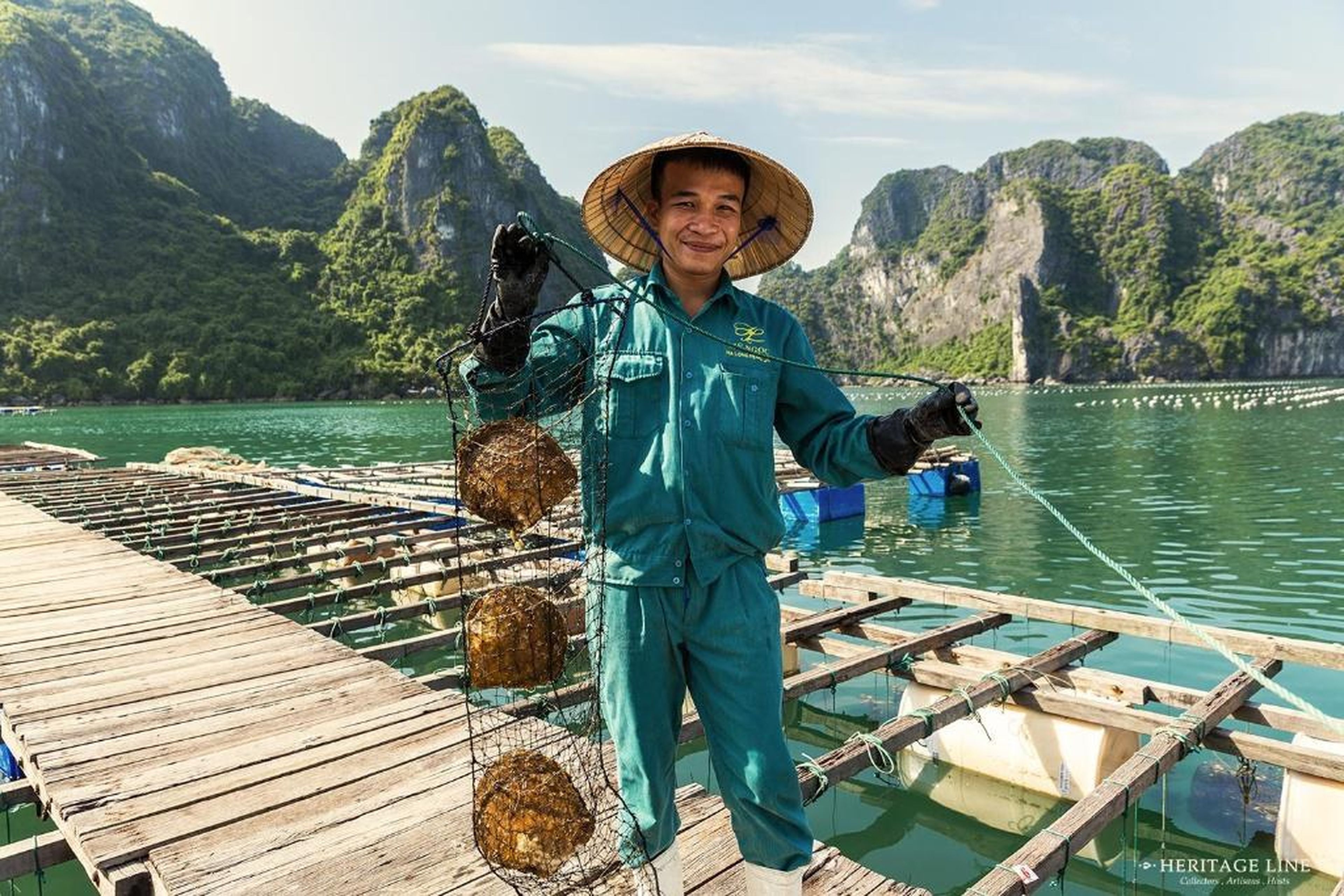 Heritage Line Violet Cruise - Halong Bay & Lan Ha Bay - Hình 17