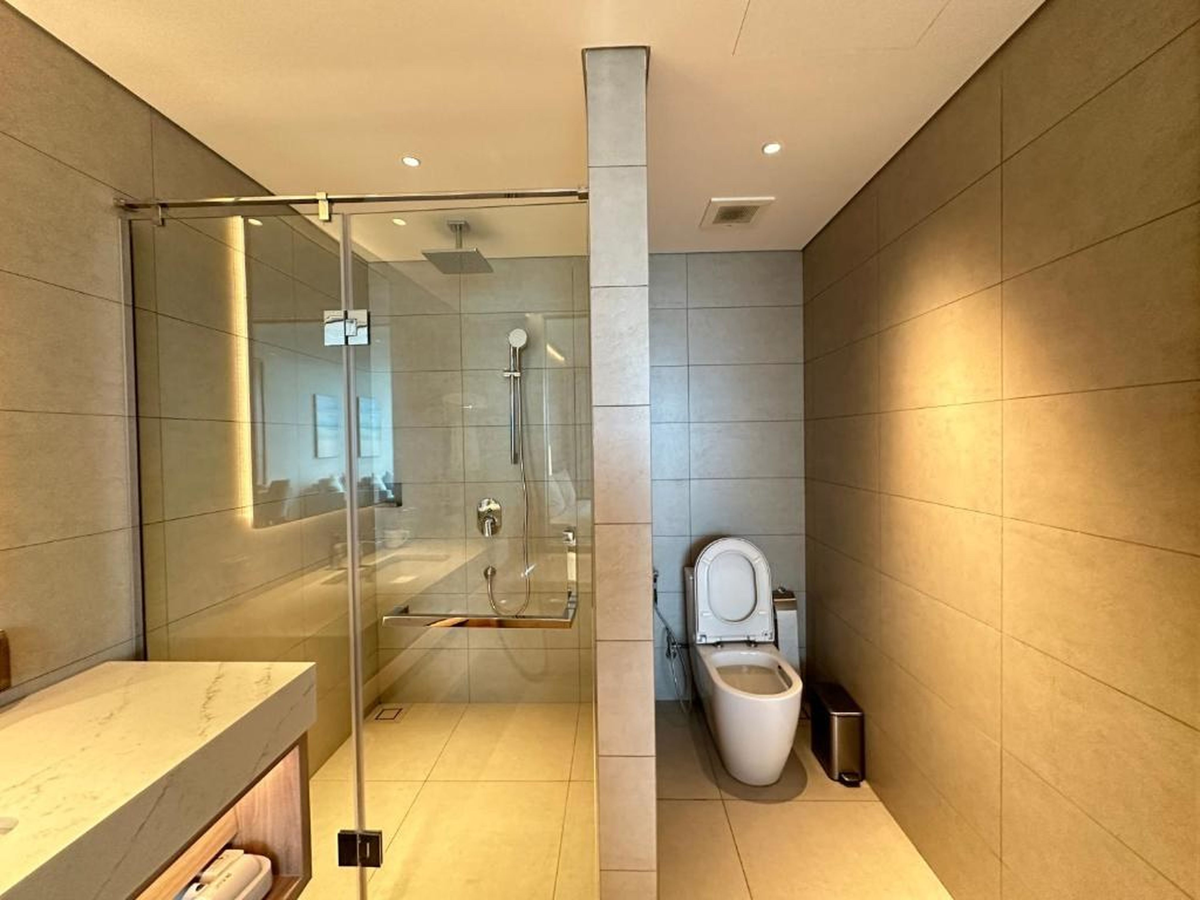Lumi Apartment Alacate Hạ Long - Hình 30