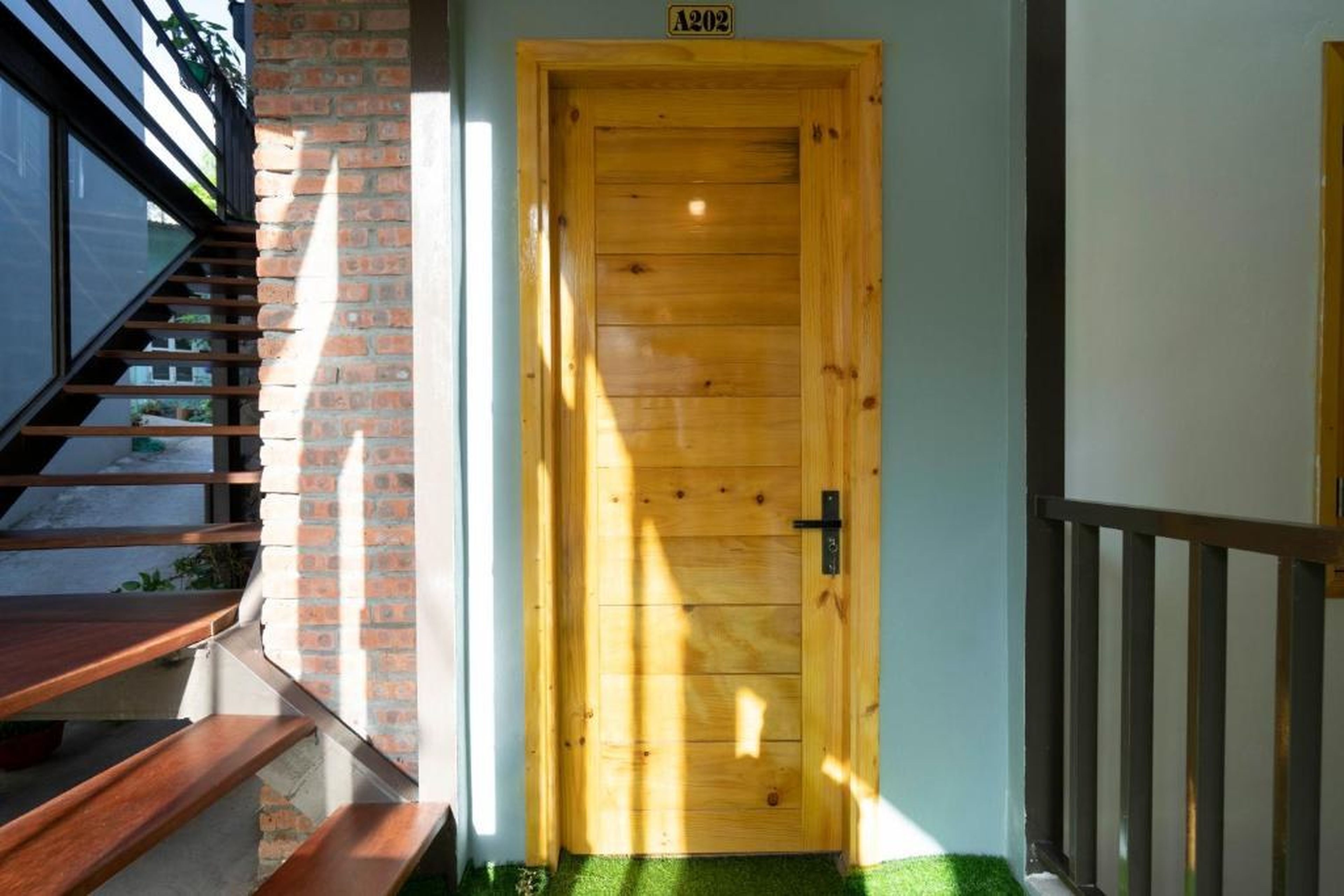 Private room in Halong center-Almor Homestay - Hình 19
