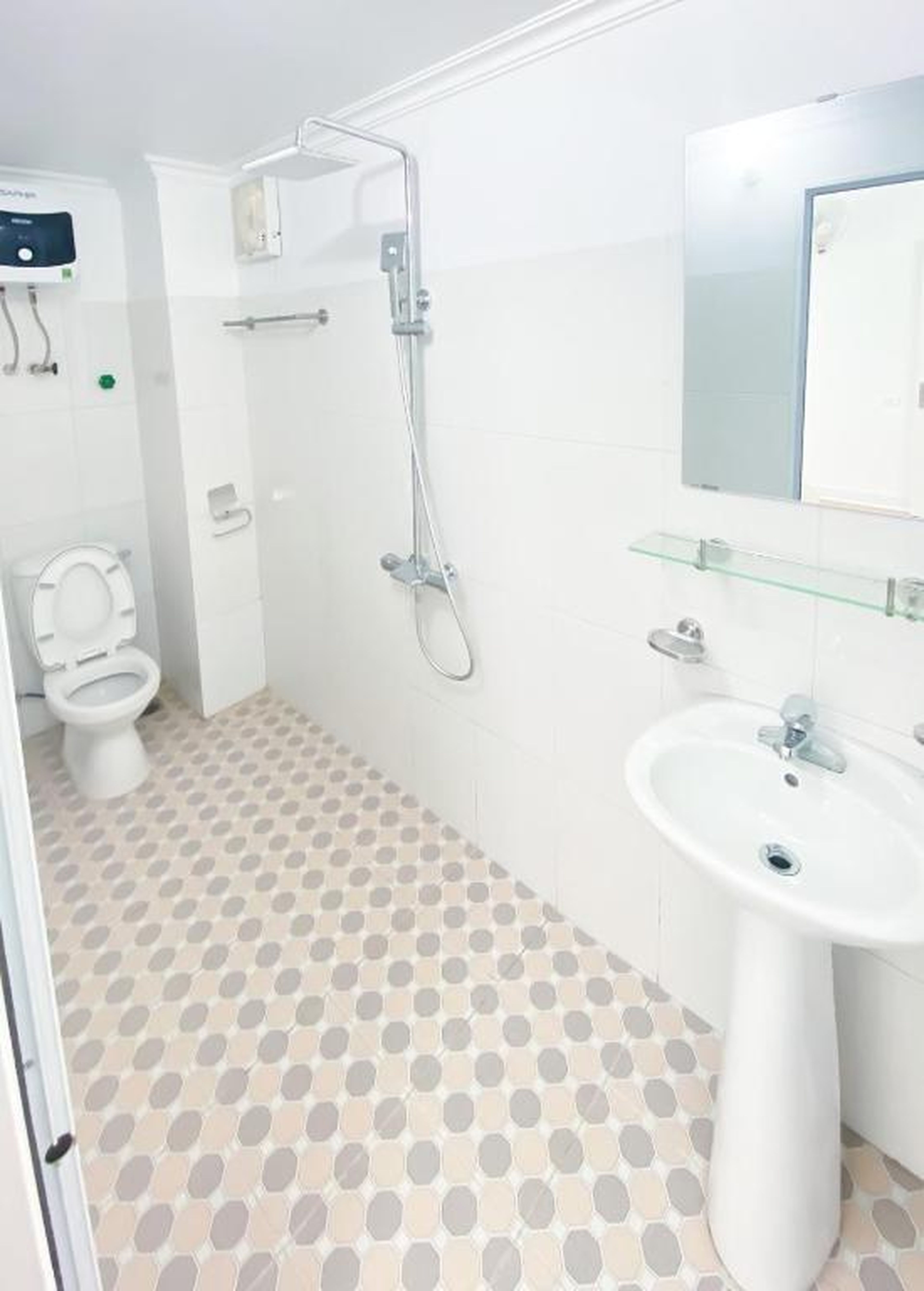 Nắng House - Ngôi Nhà 5 Phòng Ngủ cách công viên Sun World 500m - Hình 1