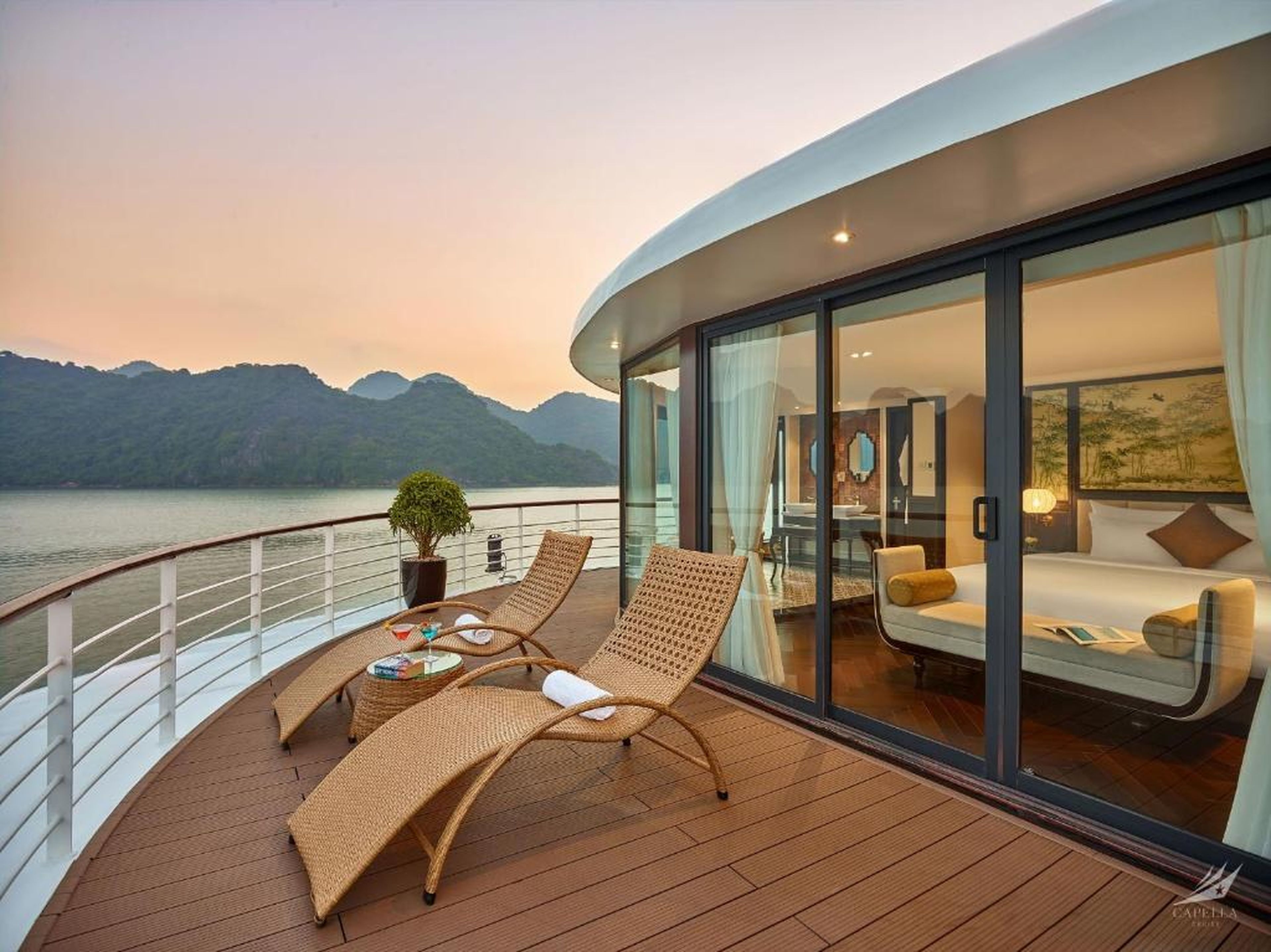 Halong CAPELLACRUISE - Member of Lyra cruise collection - Hình 23