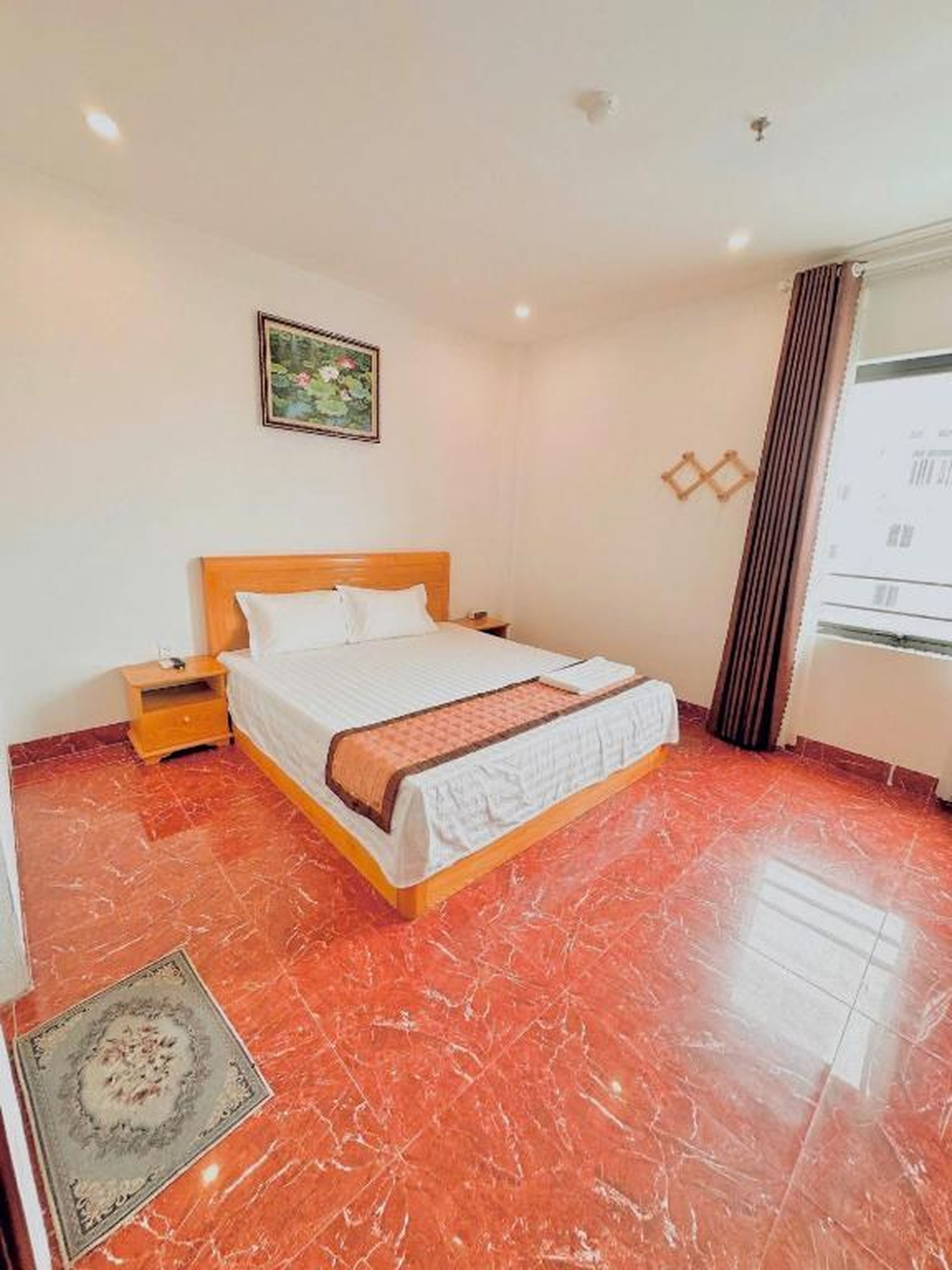 Khách sạn Thuấn Huệ - Hình 14