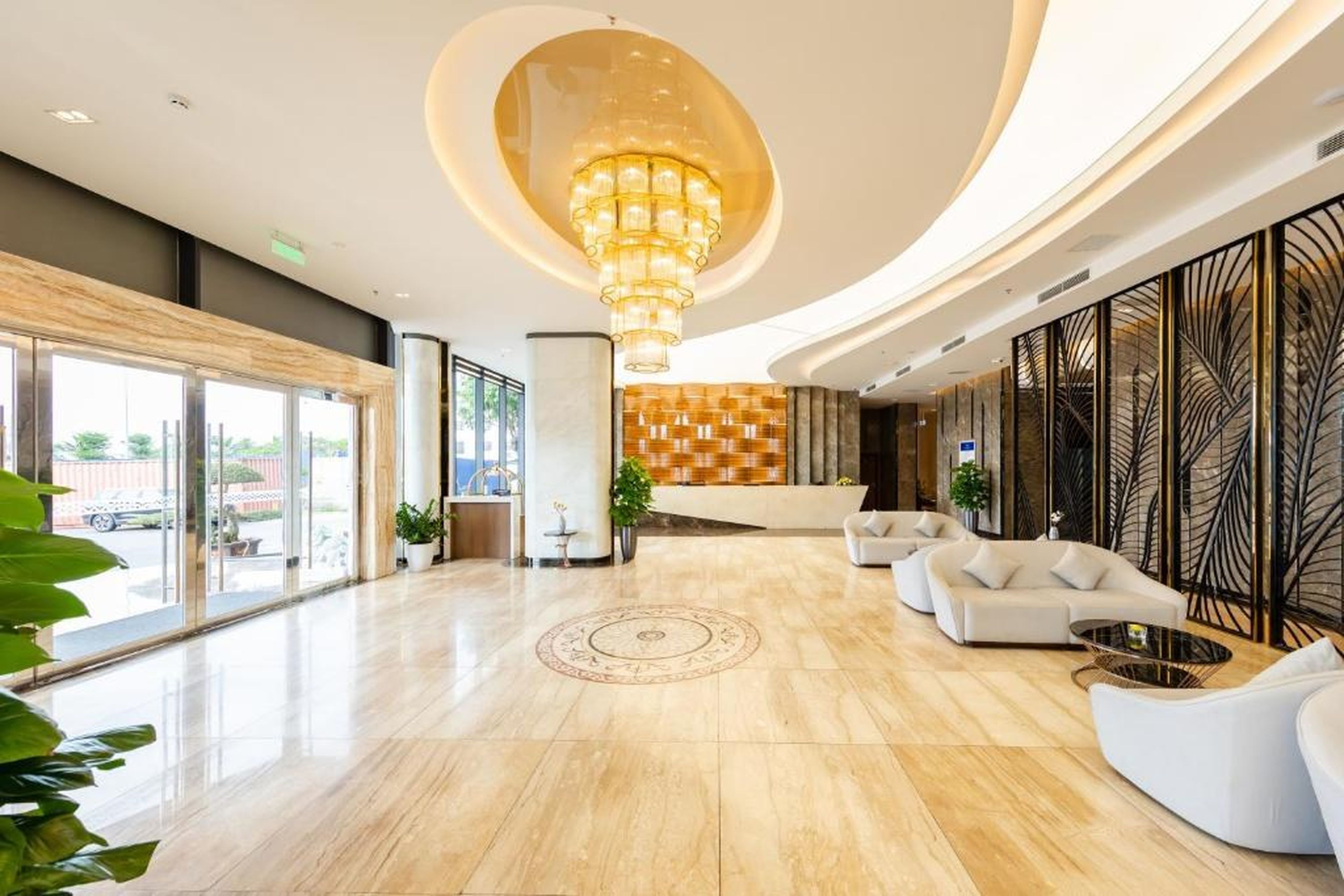 Muong Thanh Grand Bai Chay - Hình 23