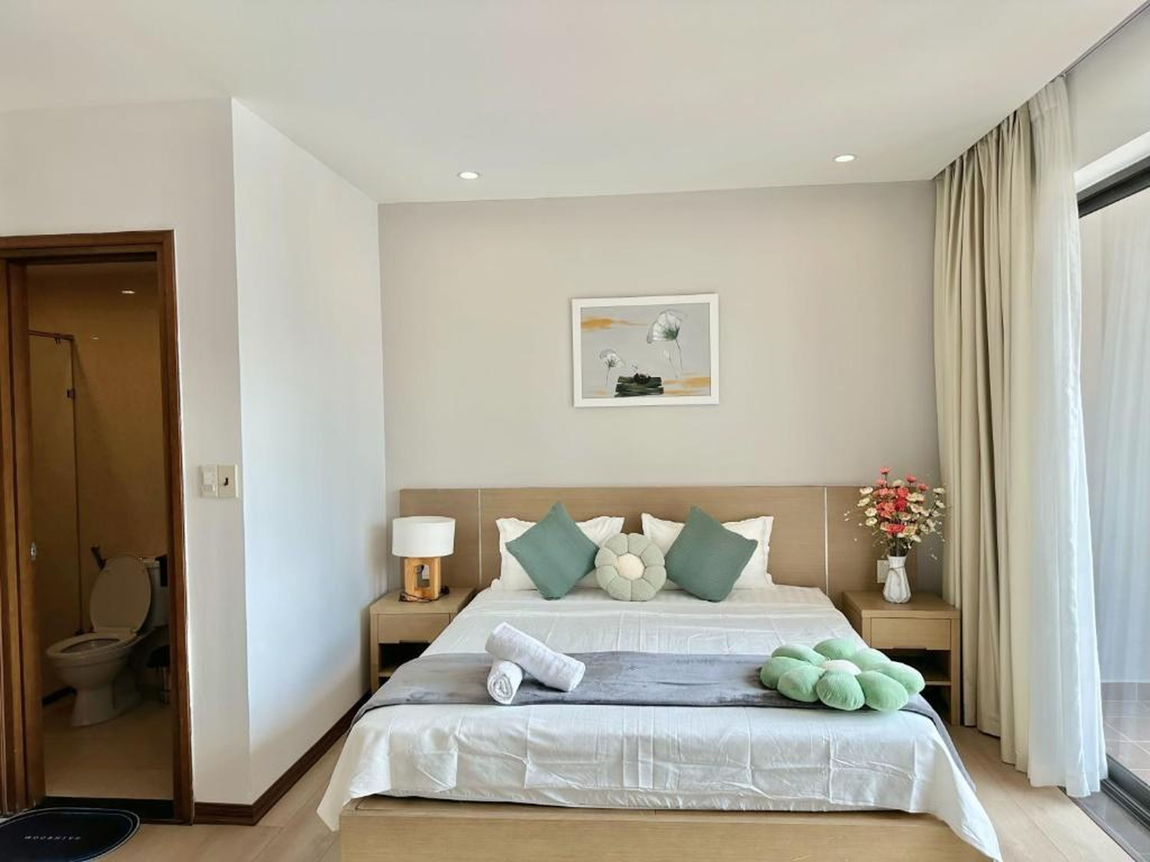 Villa Royal Lotus Hạ Long Vip - Hình 2