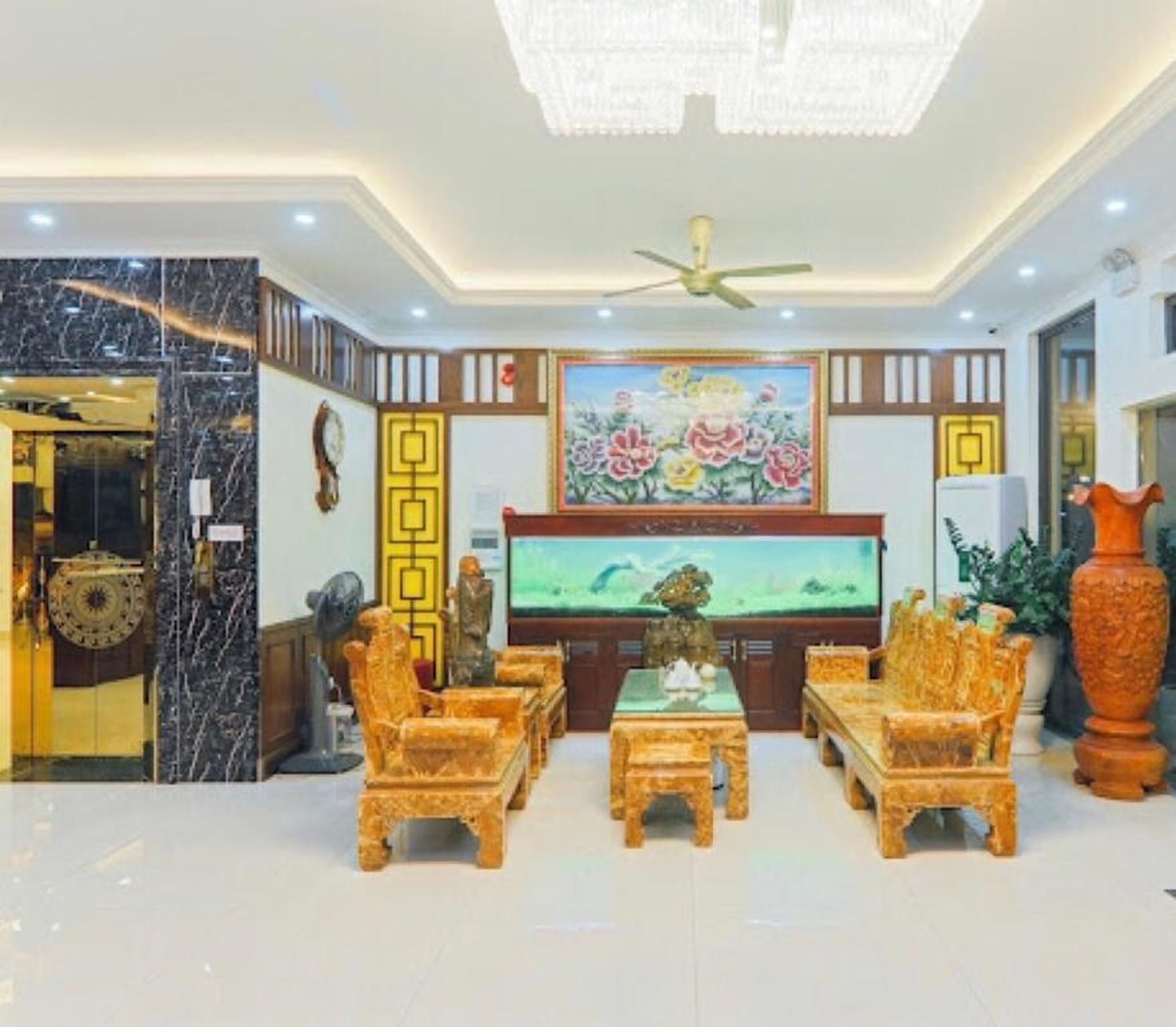 Ruby Halong 6 Hotel - Hình 2