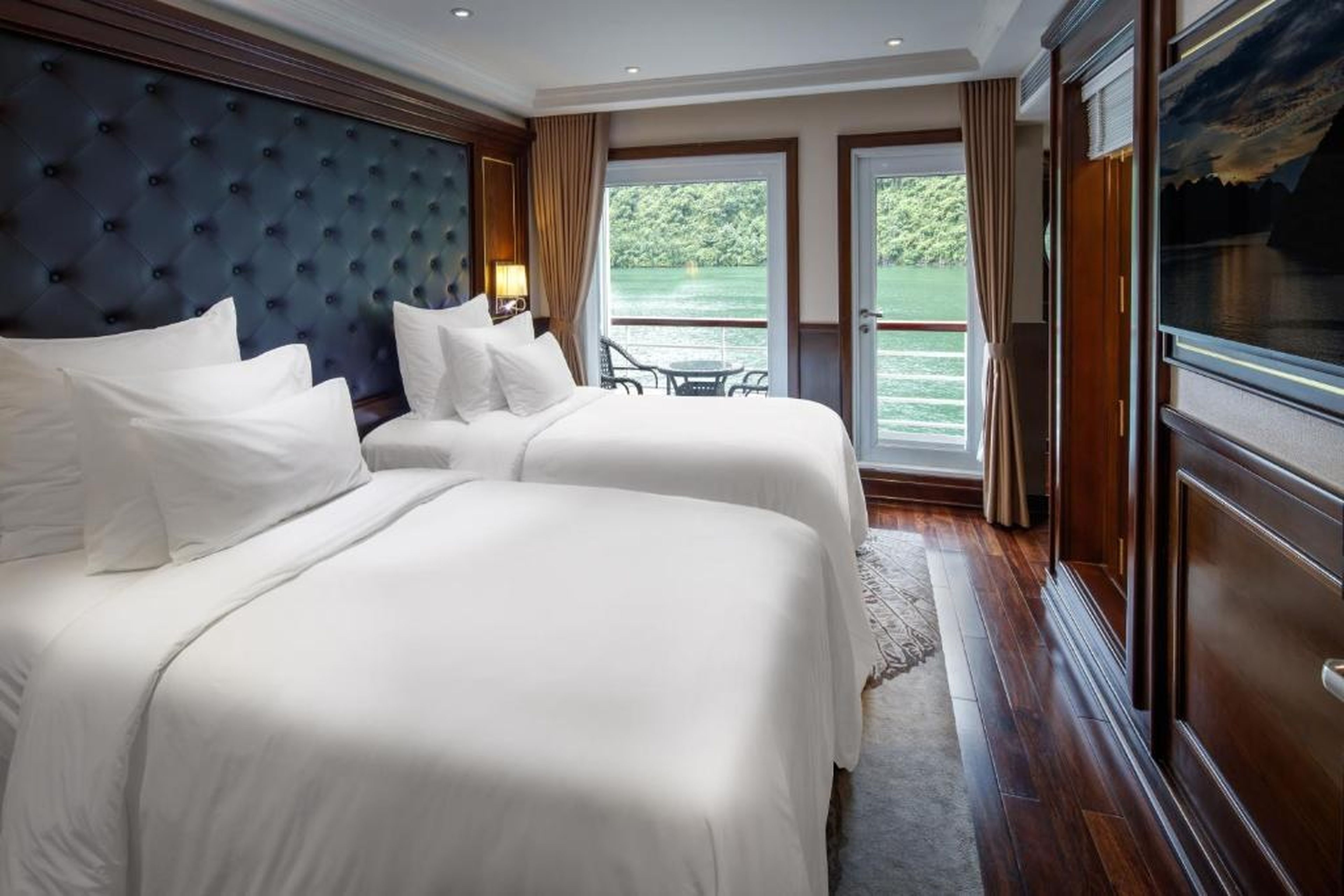 Paradise Elegance Cruise Halong - Hình 1