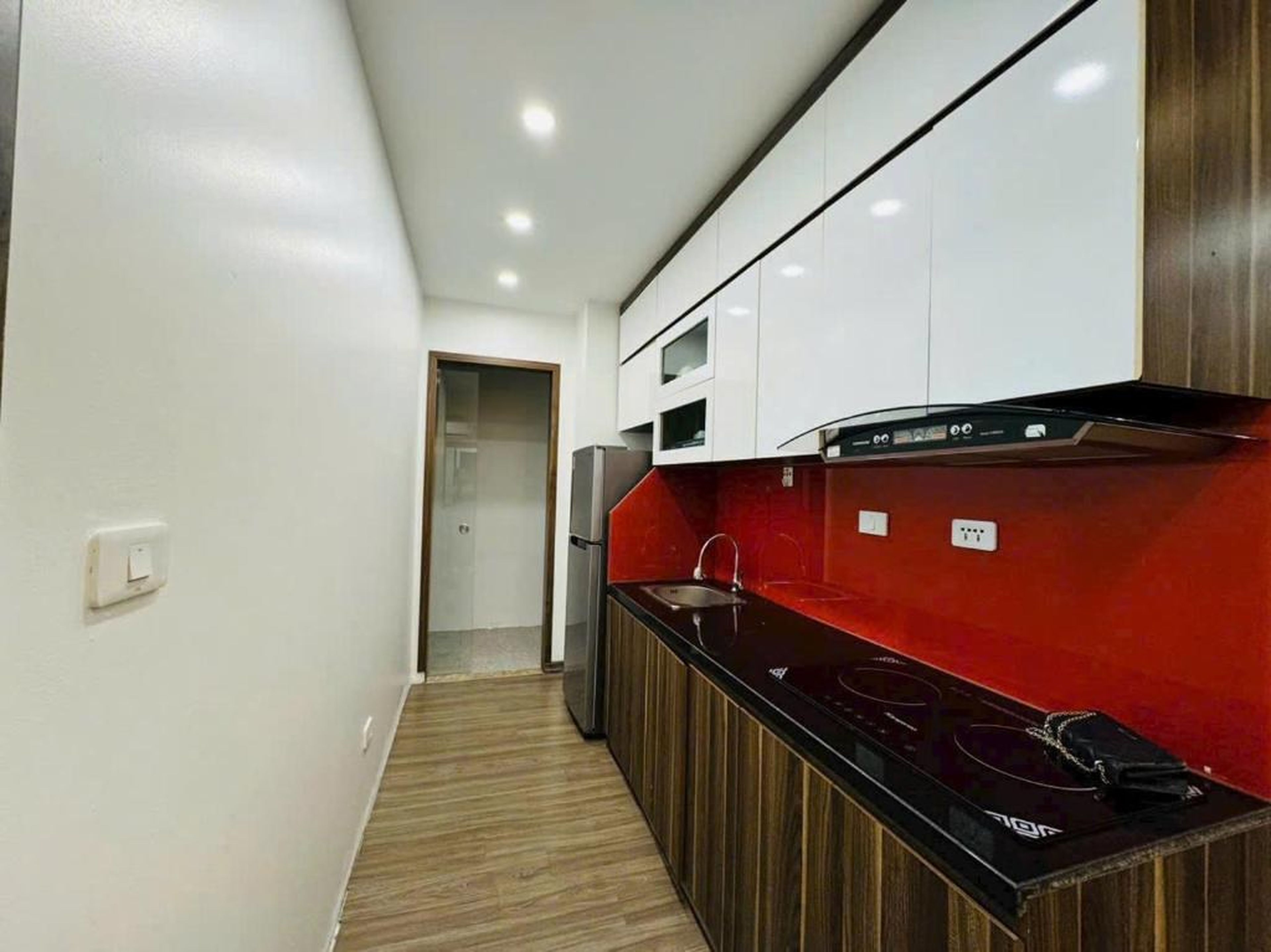 2BR Luxury Apt, Sea View, Heart of Bai Chay - Hình 10