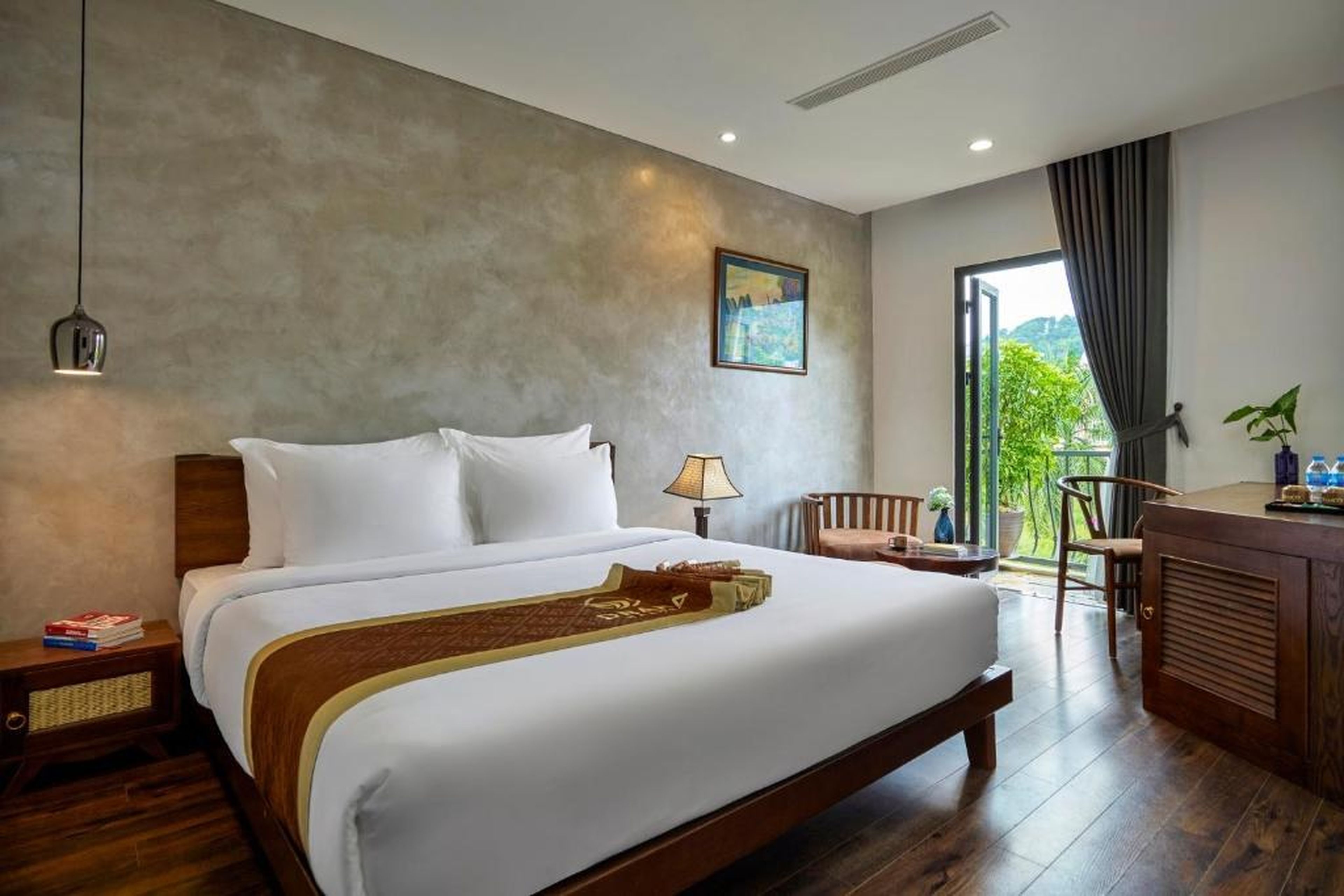 Draha Halong Hotel - Serenity, Charm and Nature - Preferred by Western Travelers - Hình 42