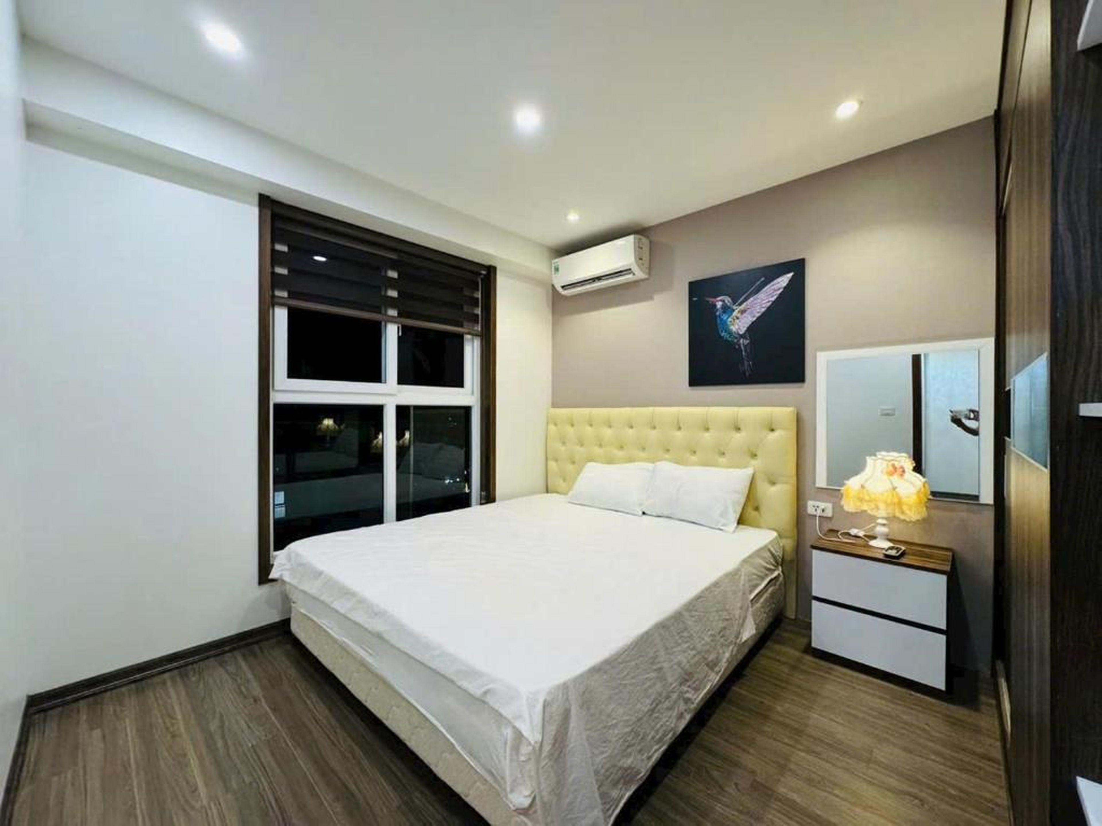 2BR Luxury Apt, Sea View, Heart of Bai Chay - Hình 18