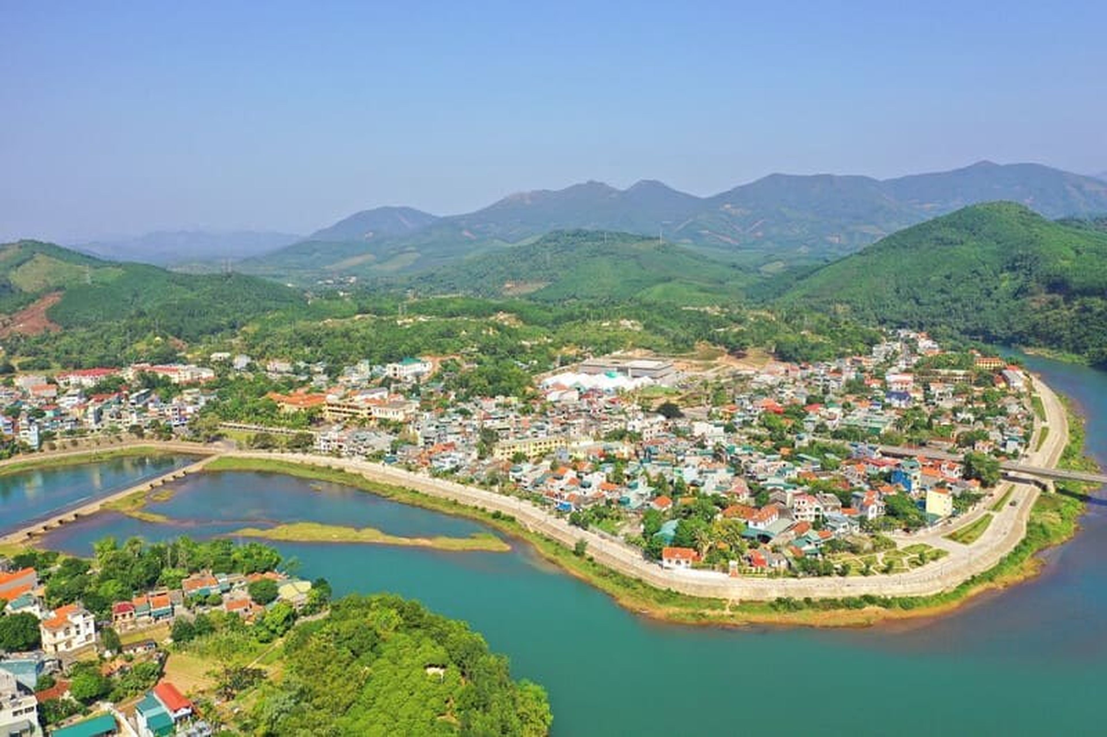 Kinh nghiệm du lịch Tiên Yên, Quảng Ninh với 12 điểm đến yêu thích - Hình 2